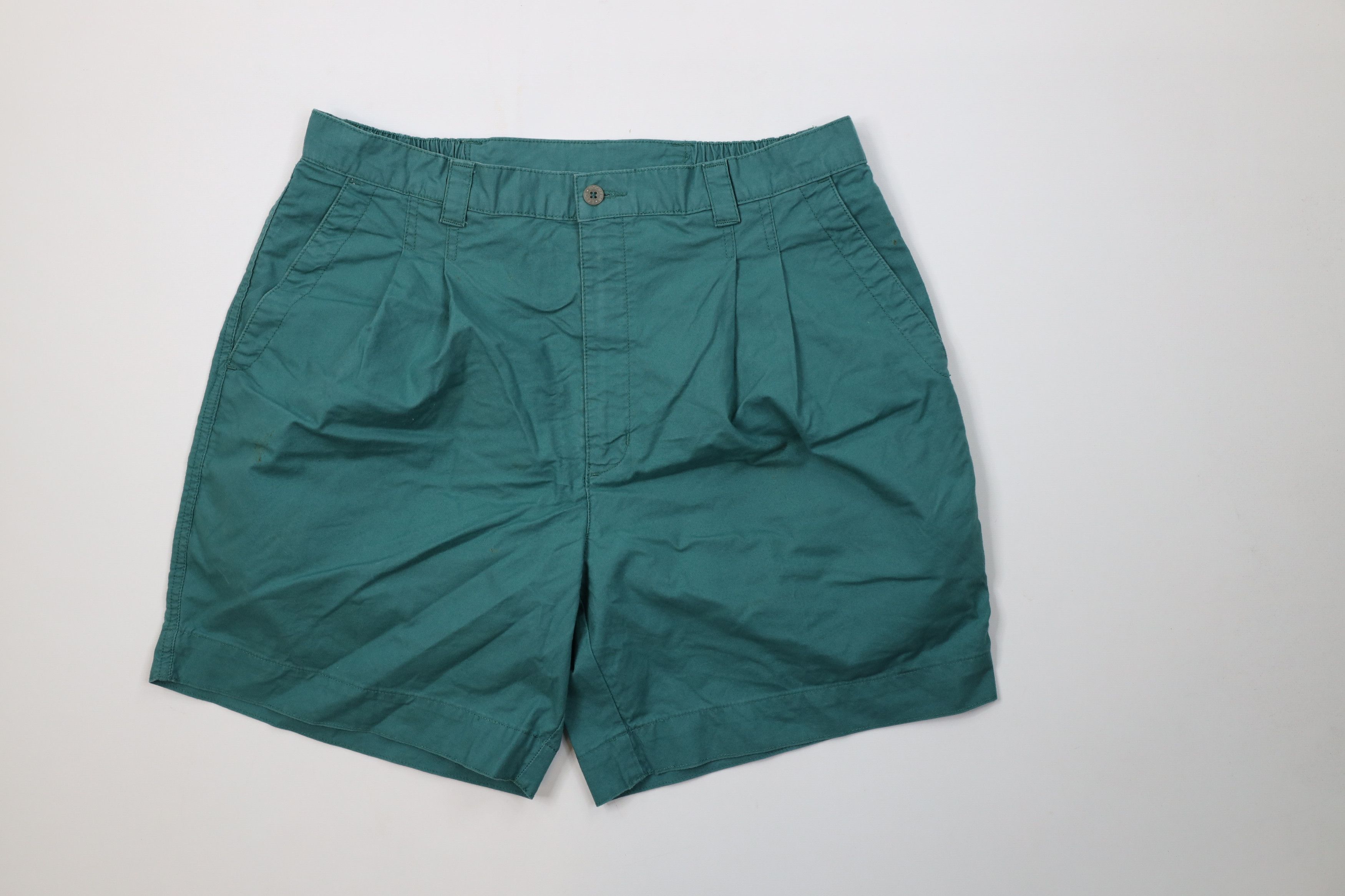 Vintage Vintage 90s Streetwear Pleated Above Knee Chino Shorts Green Size US 36 / EU 52 - 1 Thumbnail