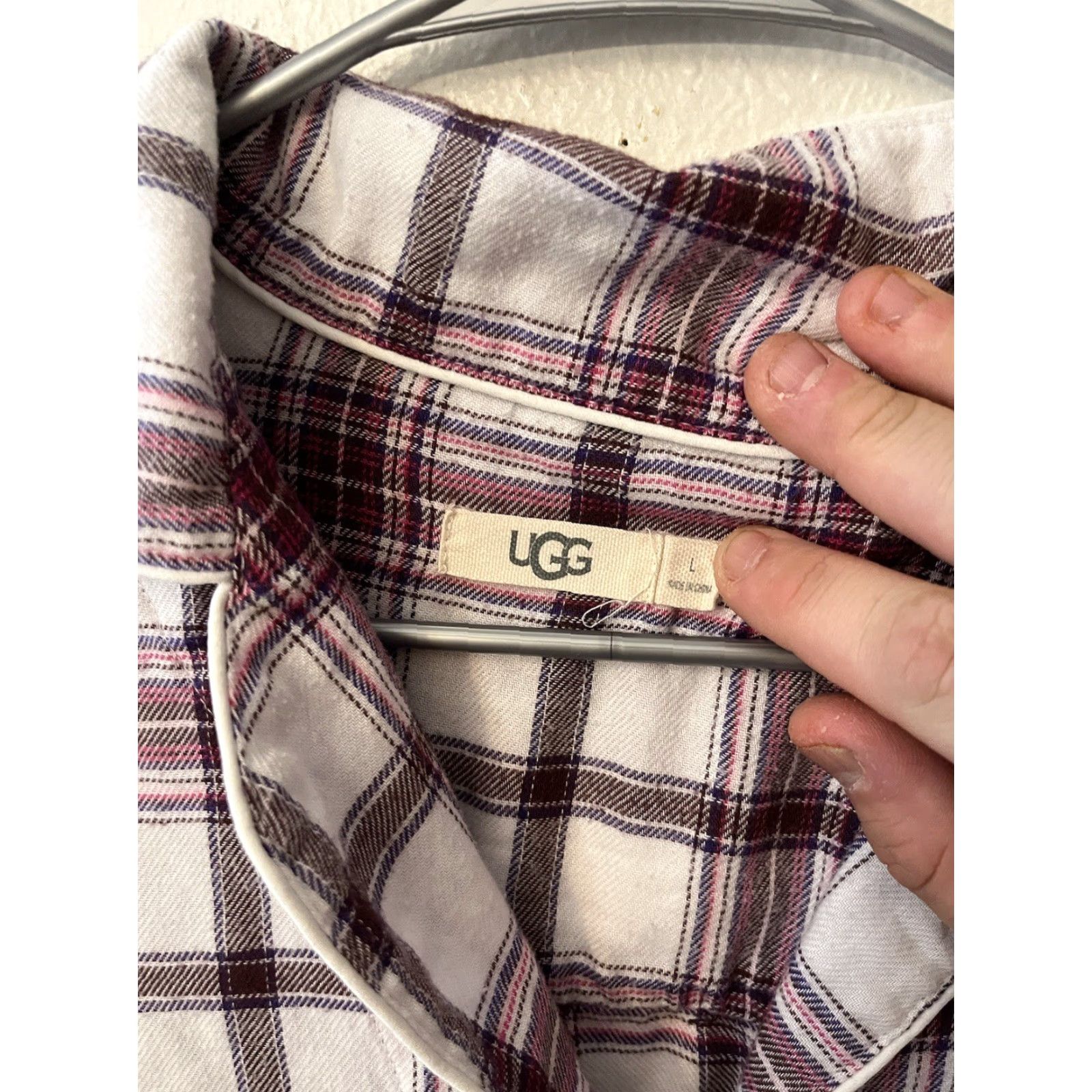 Ugg Ugg Womens Raven Flannel Sleepwear Top Size L Red — Sleepwear Top, Women, L, Red, Flannel, Ugg Size ONE SIZE - 2 Thumbnail
