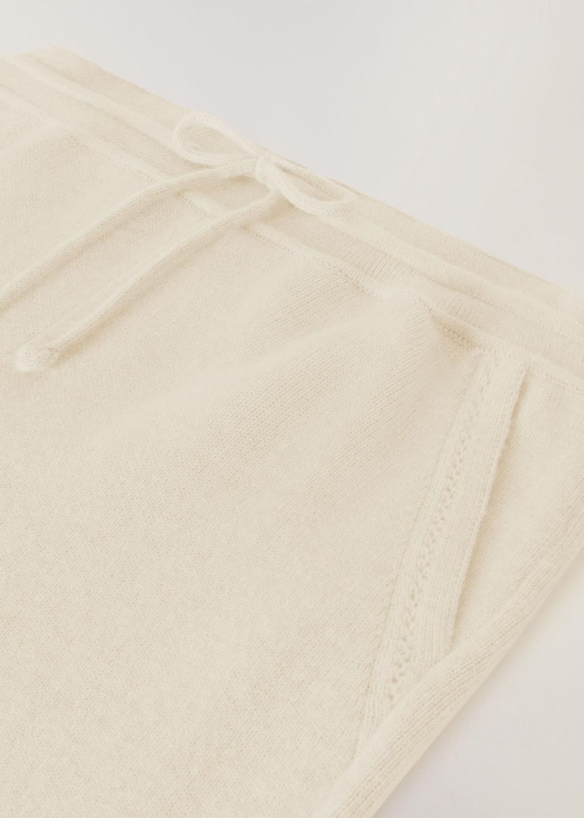 Loro Piana o1srvl11e1024 Cocooning Cashmere Sweatpant in Off White Size 30" / US 8 / IT 44 - 3 Thumbnail