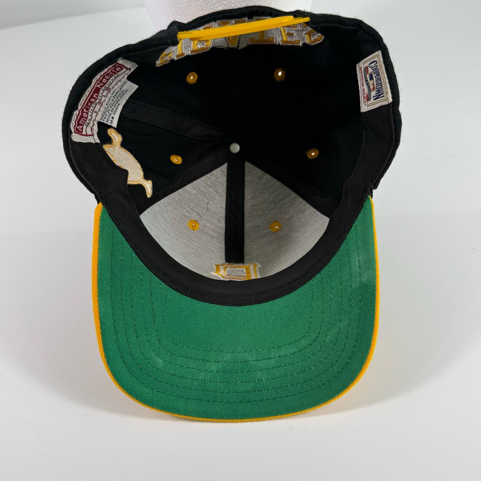 American Needle Pirates Snapback Hat American Needle Cooperstown Black Gold Size ONE SIZE - 5 Thumbnail