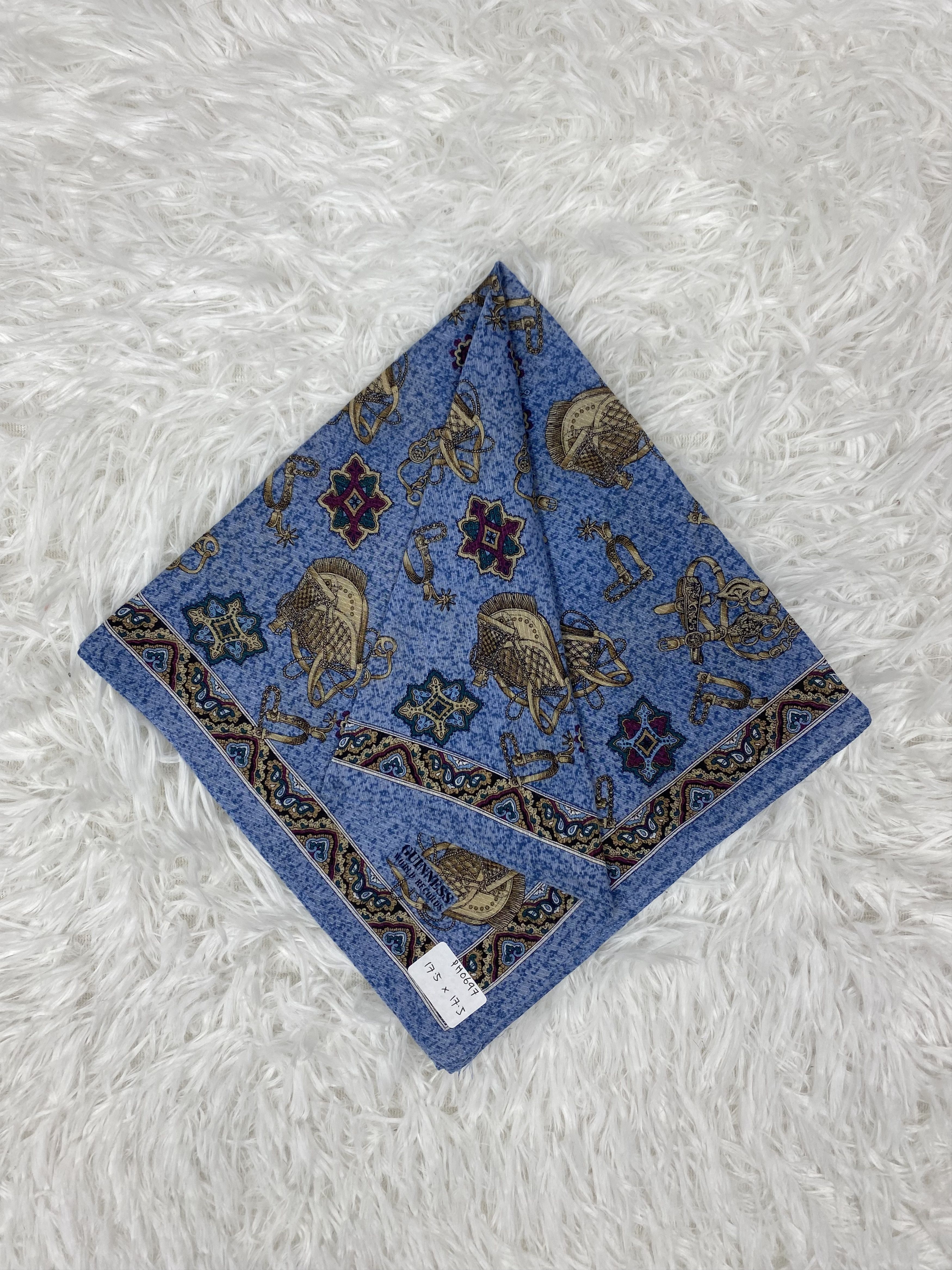 Vintage Vintage Guinness World Record Handkerchief PH0697 Size ONE SIZE - 1 Thumbnail