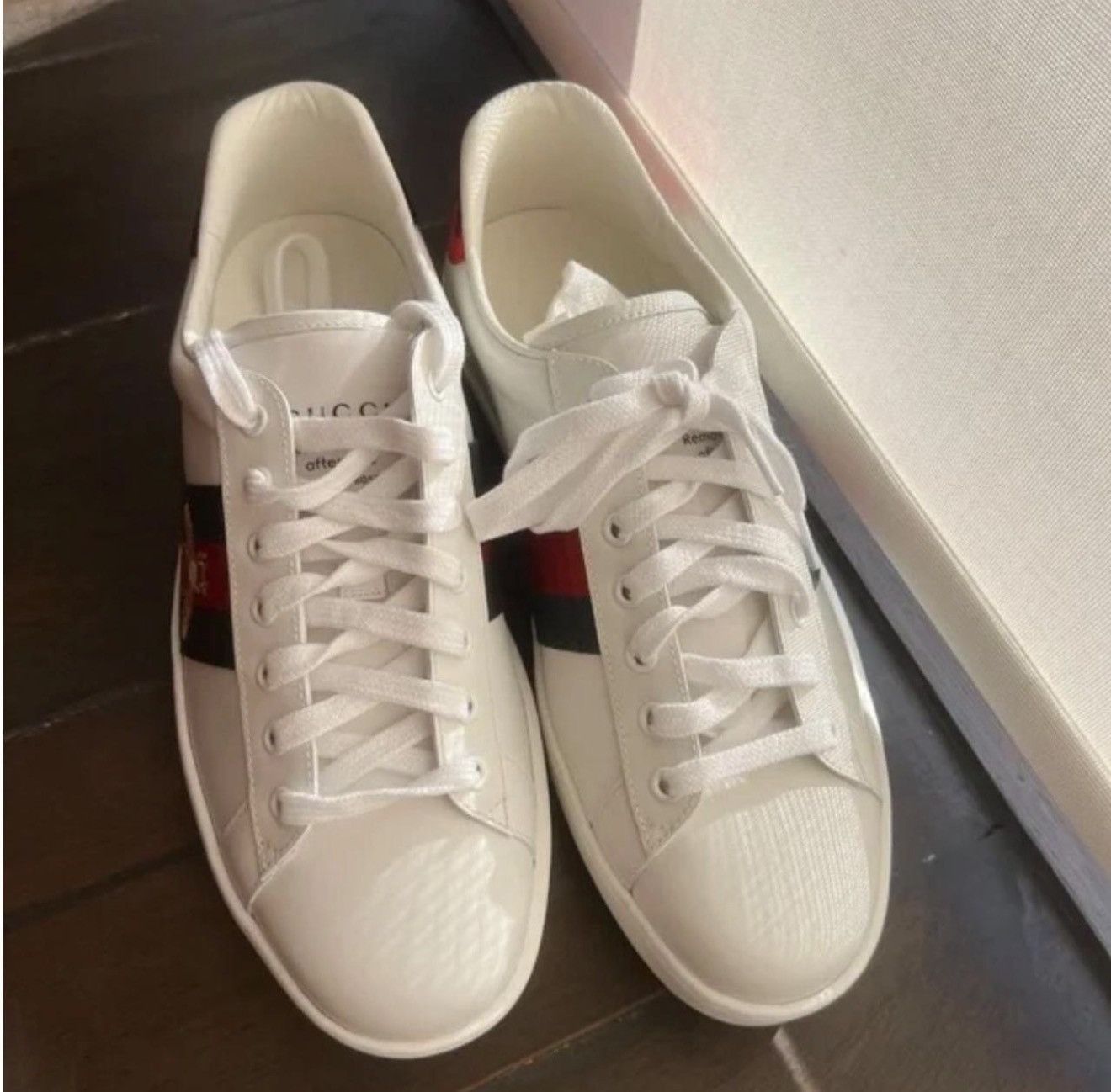 Gucci Gucci white bee sneakers Size US 10 / EU 43 - 3 Thumbnail