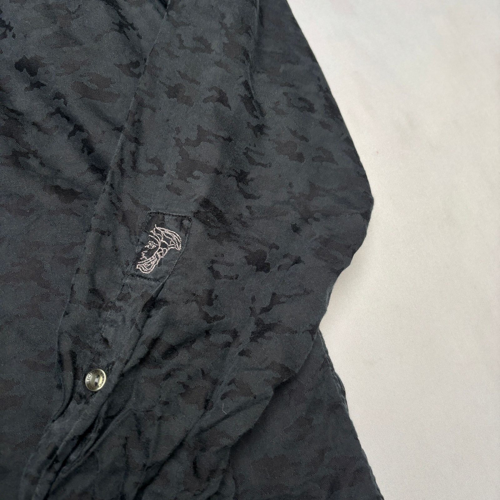 Versace VTG Versace Collection Black Jacquard Button Up Shirt 43/17 Size US L / EU 52-54 / 3 - 4 Thumbnail