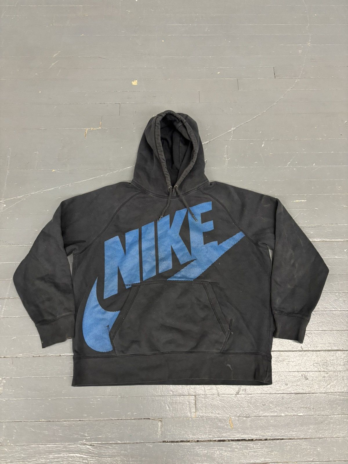 Nike Y2K Nike big logo hoodie Size US XL / EU 56 / 4 - 1 Thumbnail