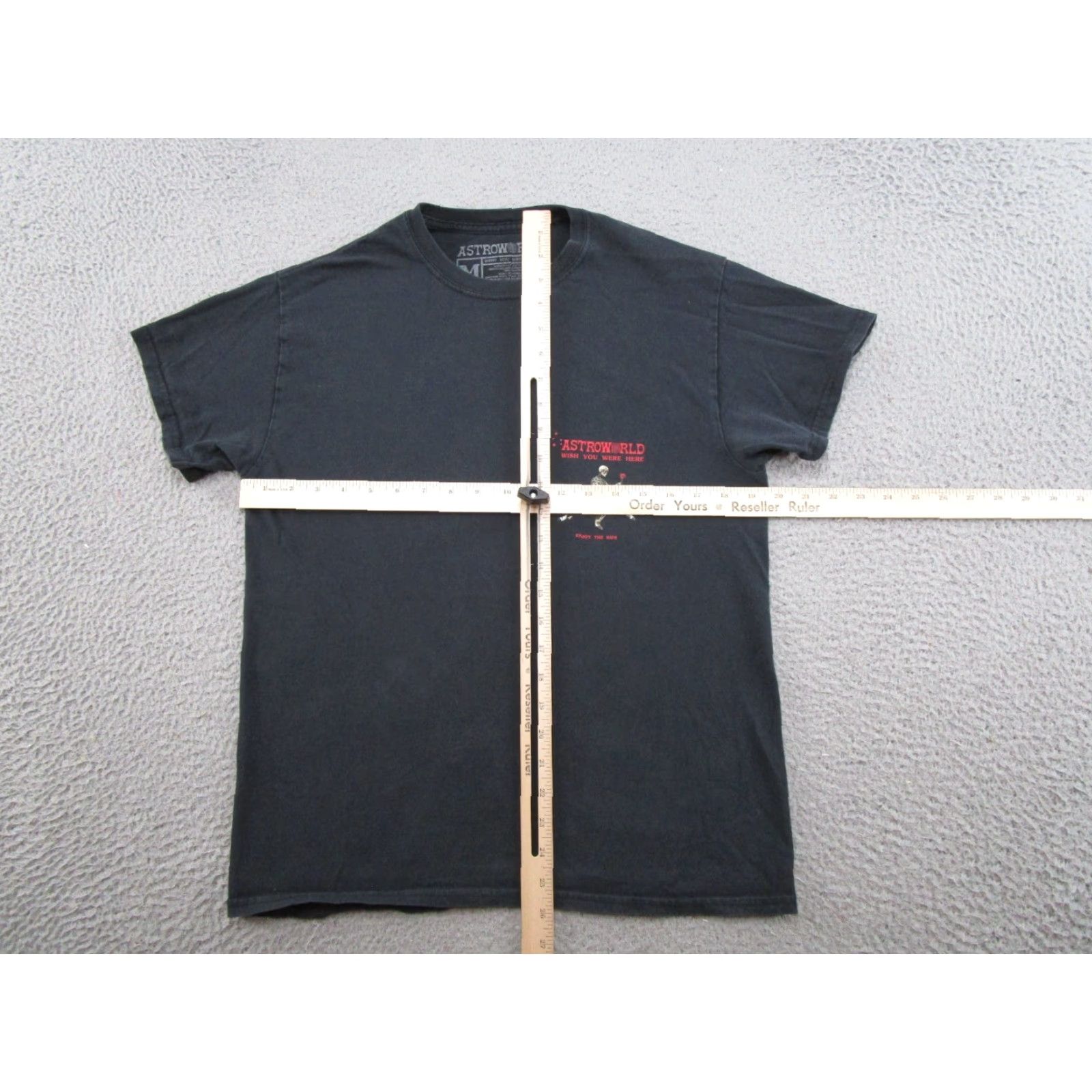 Hereu Astroworld Shirt Mens M Black Graphic Tour Skull Rose Gothic Music Concert T-Shirt Size US M / EU 48-50 / 2 - 5 Thumbnail