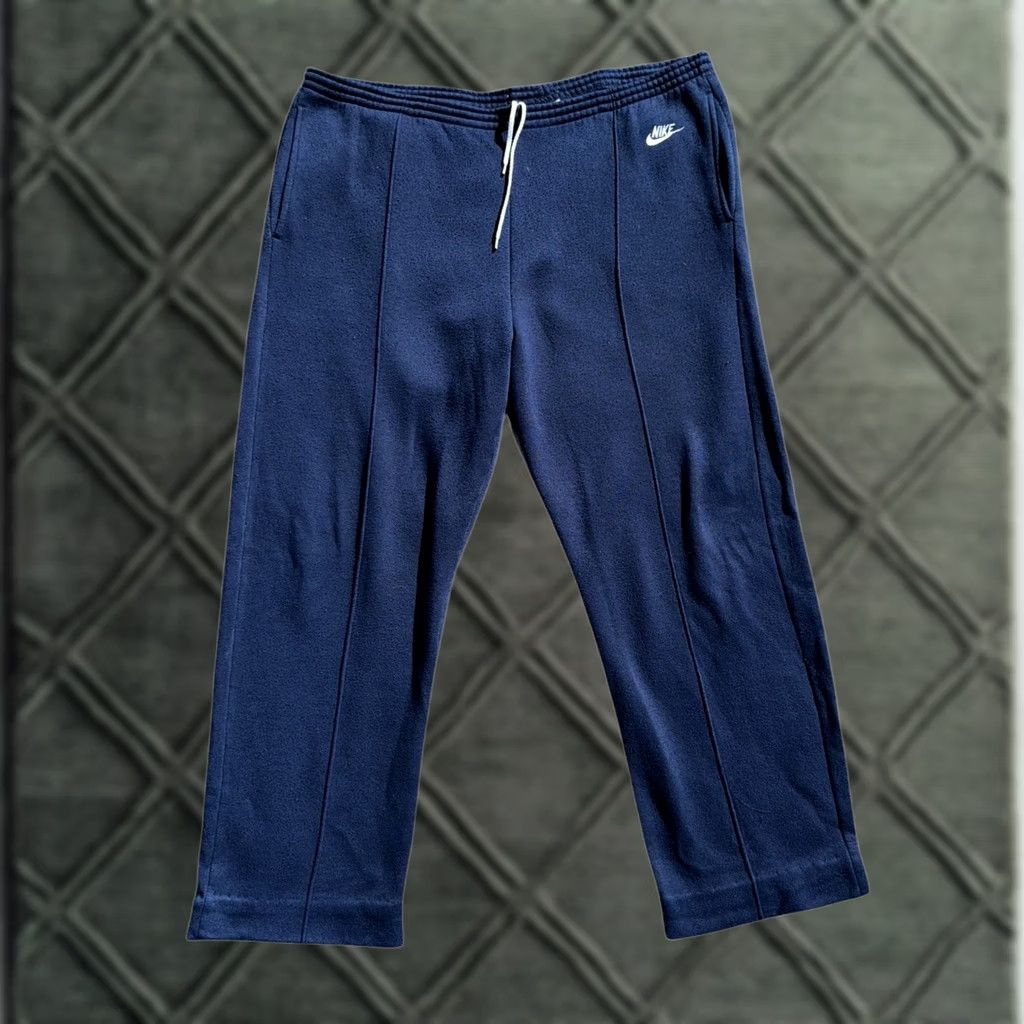 Nike VINTAGE Nike Sweatpants Baggy Skater Grunge 80s Navy Blue Sz L Men Regular Pants Blue L Mens Size US 33 - 1 Thumbnail