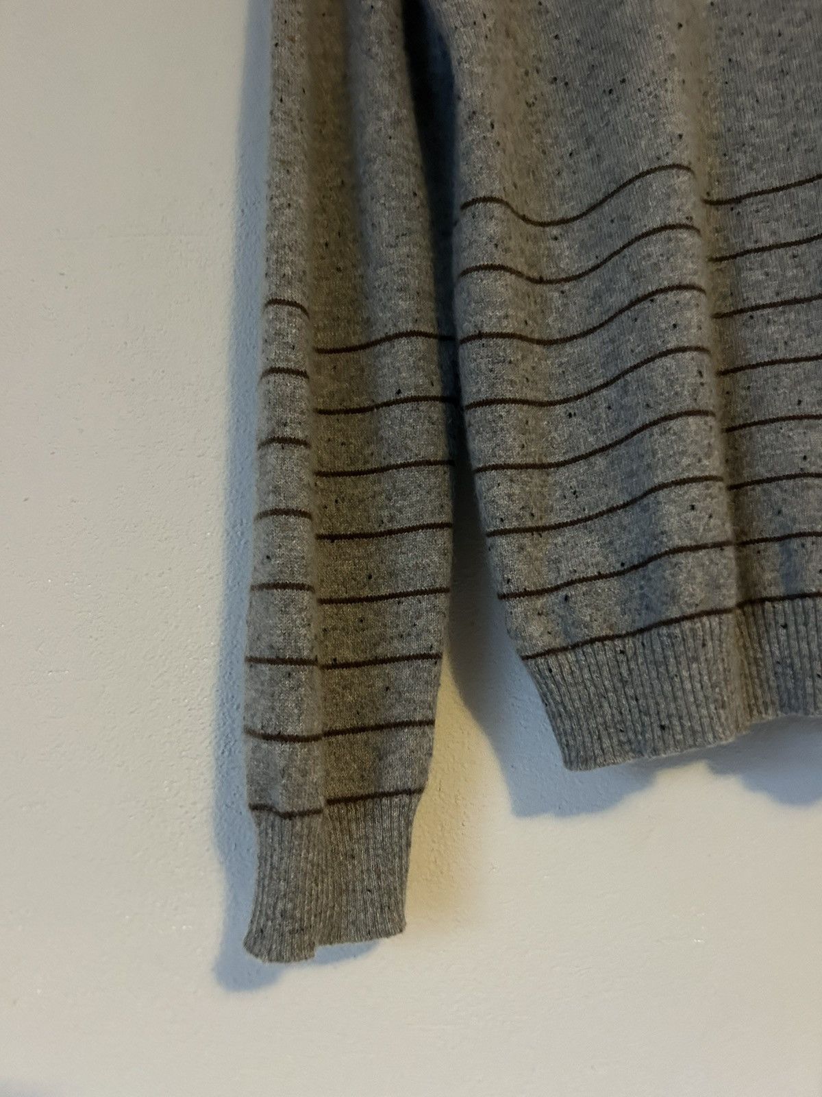 Marni Marni Grey Cashmere Knit Sweater with Striped Detail Size US S / EU 44-46 / 1 - 13 Thumbnail