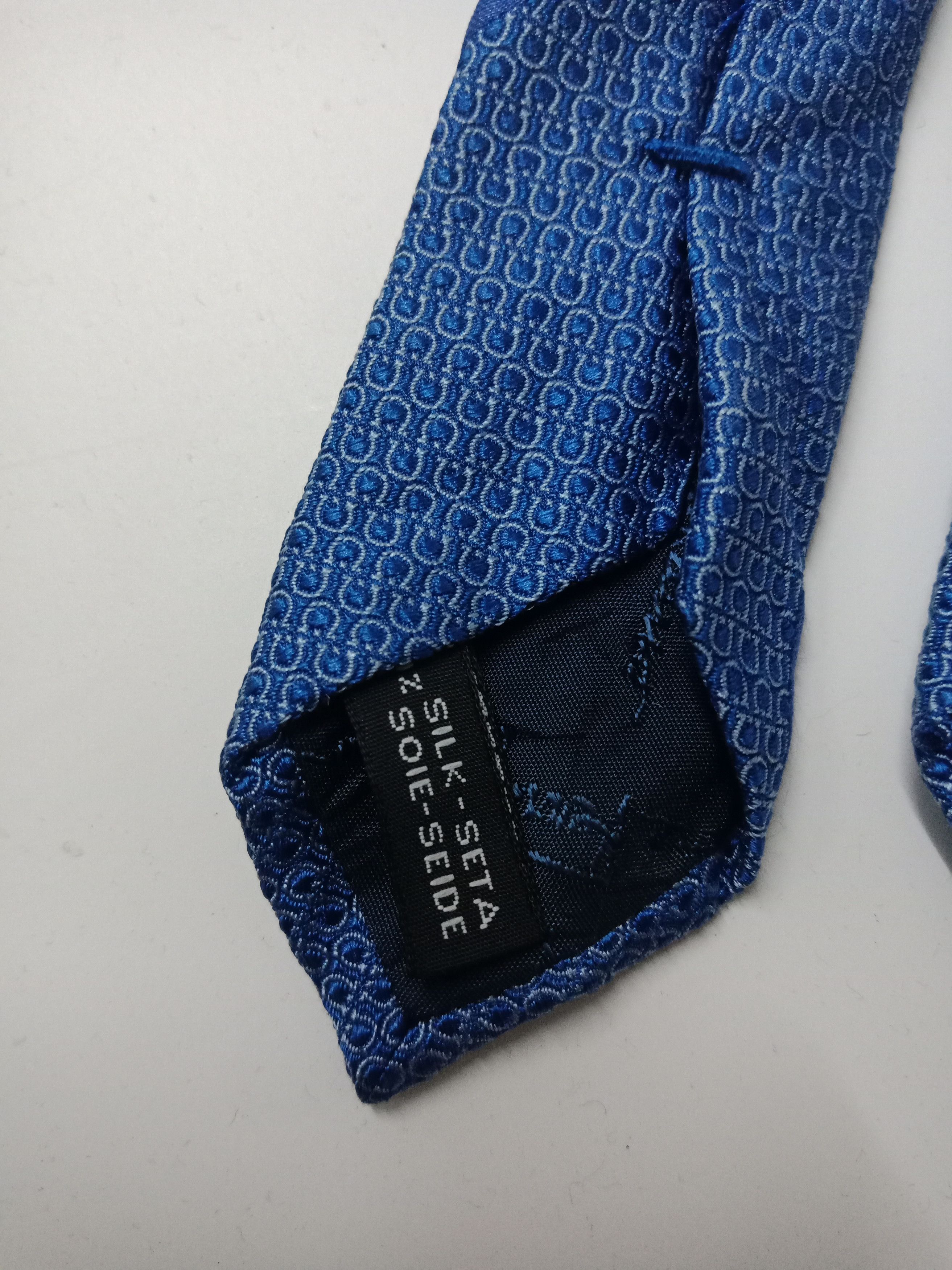 Salvatore Ferragamo Salvatore Ferragamo Silk #D Size ONE SIZE - 5 Thumbnail