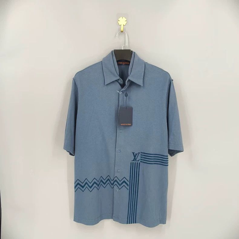 Louis Vuitton Louis Vuitton Blue Stripe Logo Short Sleeve Shirt - dmc Size US S / EU 44-46 / 1 - 1 Thumbnail
