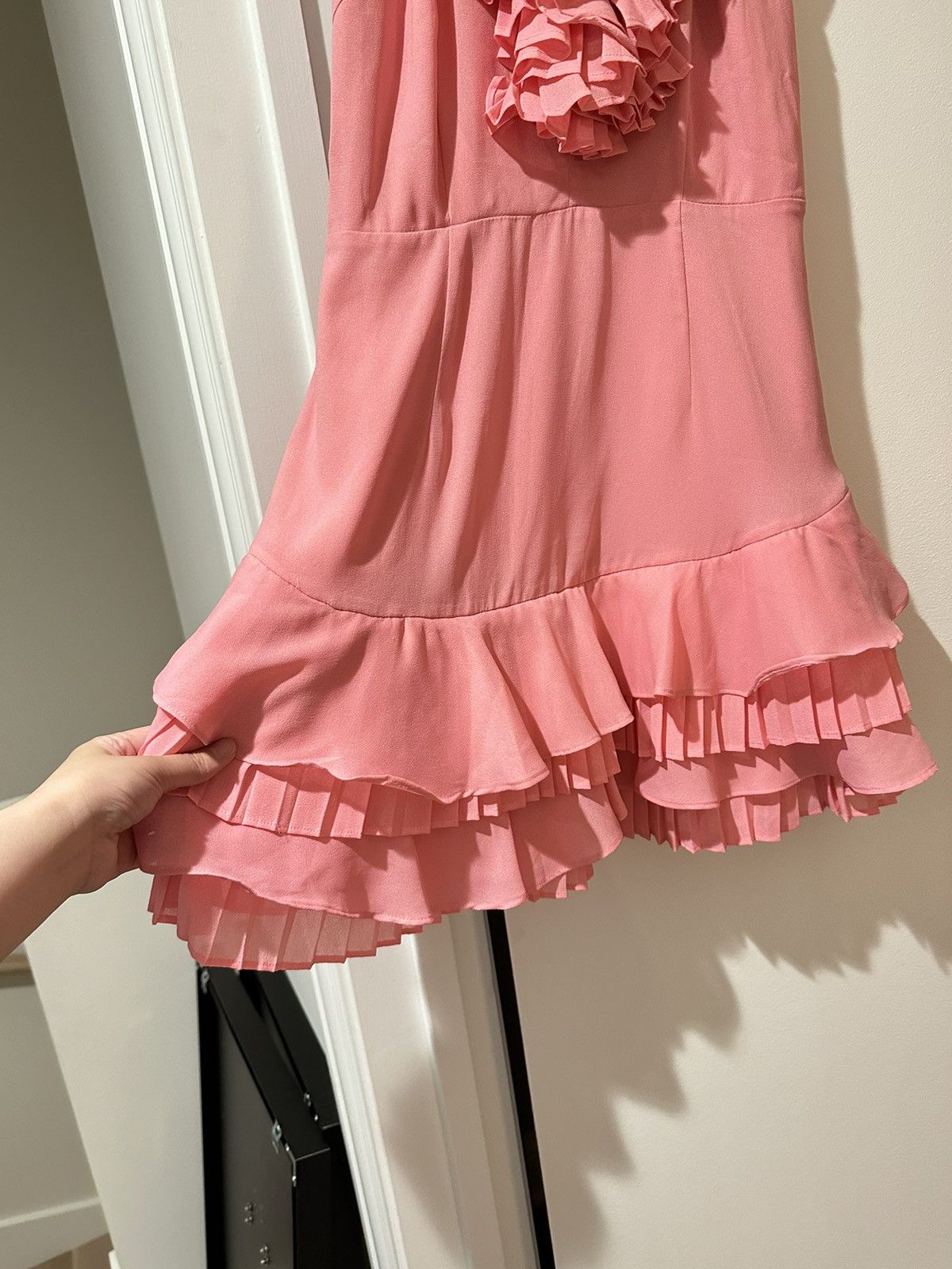Other CMEO Pink ruffle halter neck mini dress size S Size S / US 4 / IT 40 - 9 Thumbnail