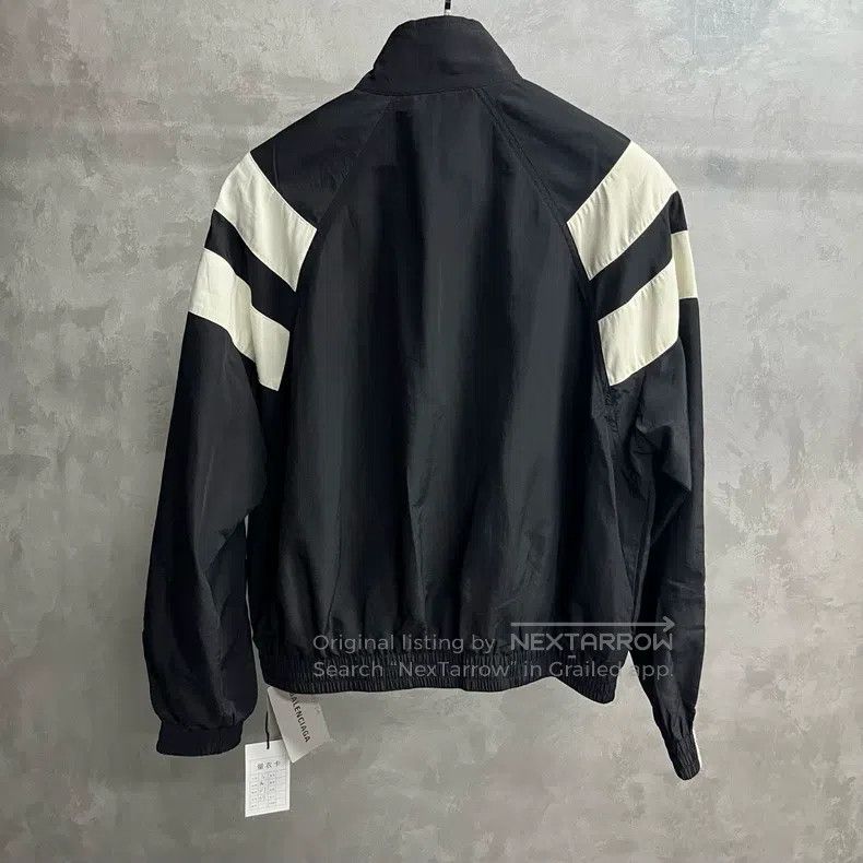 Balenciaga Balenciaga Black Logo letter printing long sleeve zipper Size US S / EU 44-46 / 1 - 5 Thumbnail
