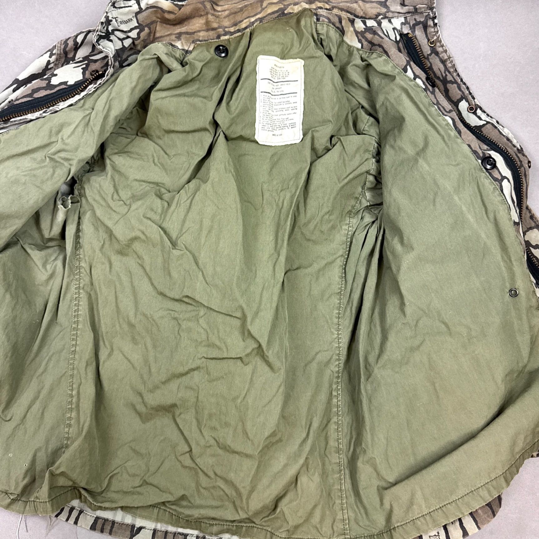 Vintage VINTAGE John Ownbey Jacket Mens M Brown Trebark Camo M65 Military Hunt Field Coat Jacket Size US M / EU 48-50 / 2 - 4 Thumbnail