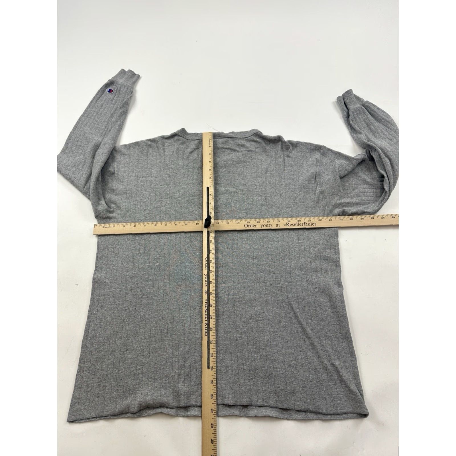 Champion VINTAGE Champion Shirt Mens XL Gray Long Sleeve Crew Neck USA Made Size US XL / EU 56 / 4 - 6 Thumbnail