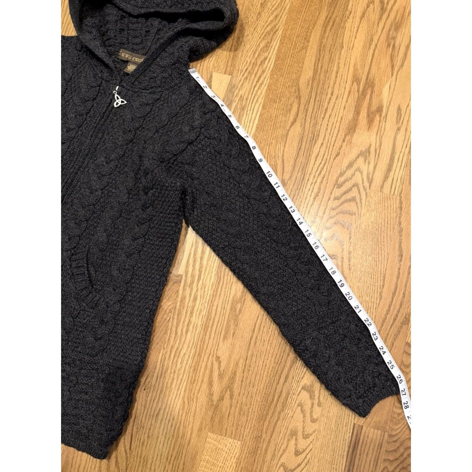 Vintage Inis Crafts Merino Wool Knit Full Zip Hoodie Sweater Women’s Size S Ireland Gray 100% Merino Wool Zipper Knit Casual Regular Womens Fall Winter Size S / US 4 / IT 40 - 7 Thumbnail