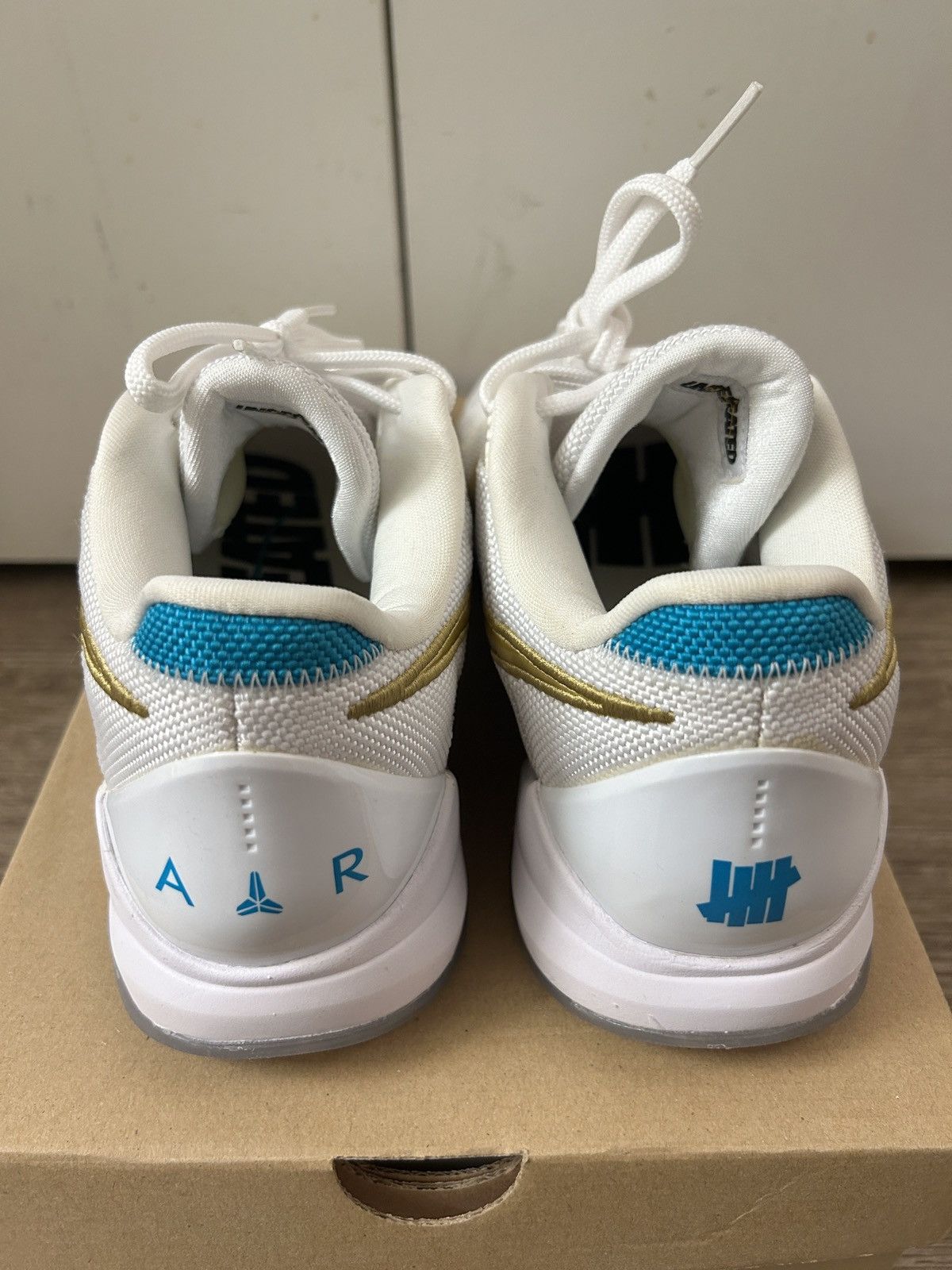 Nike × Undefeated Nike Kobe 5 Protro Undefeated What If White size US 10 Size US 10 / EU 43 - 6 Thumbnail