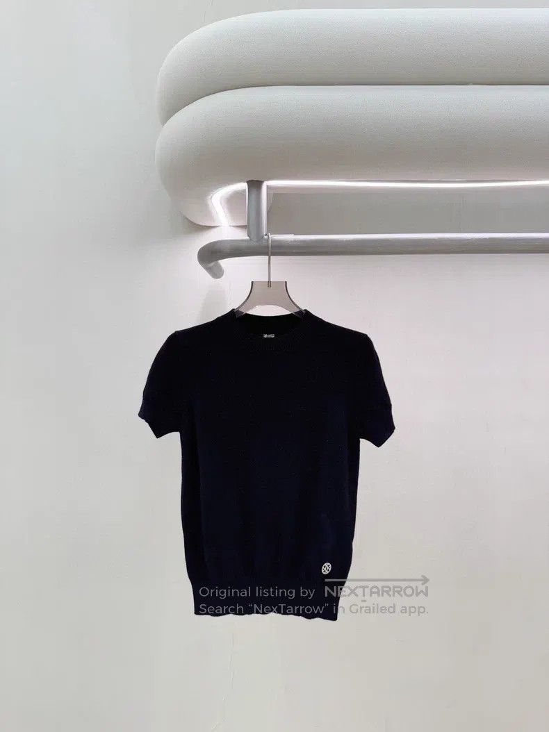 Hermes Hermes Black short sleeve knit top Size XXS / US 00 / IT 34 - 1 Thumbnail