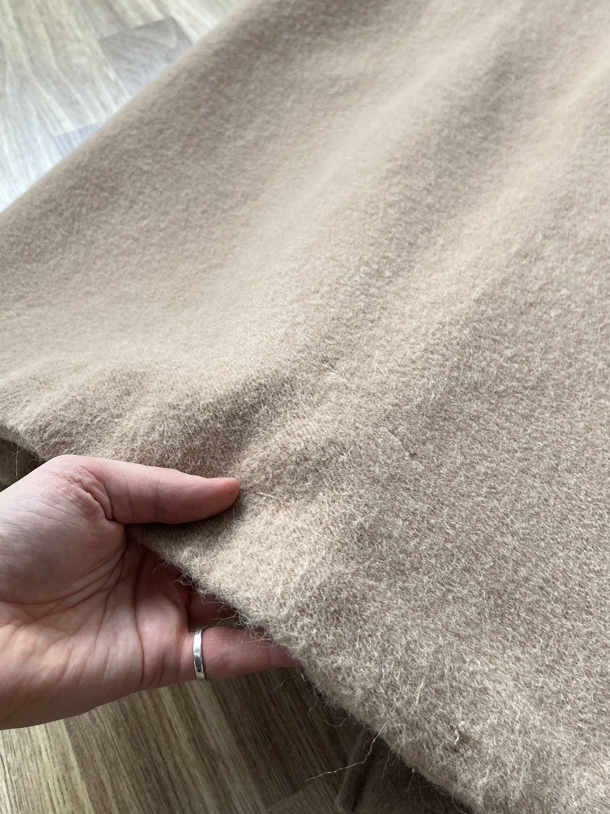 Bally Vintage BALLY Wool Beige Oversized Overcoat Size XL Size US XXL / EU 58 / 5 - 16 Thumbnail