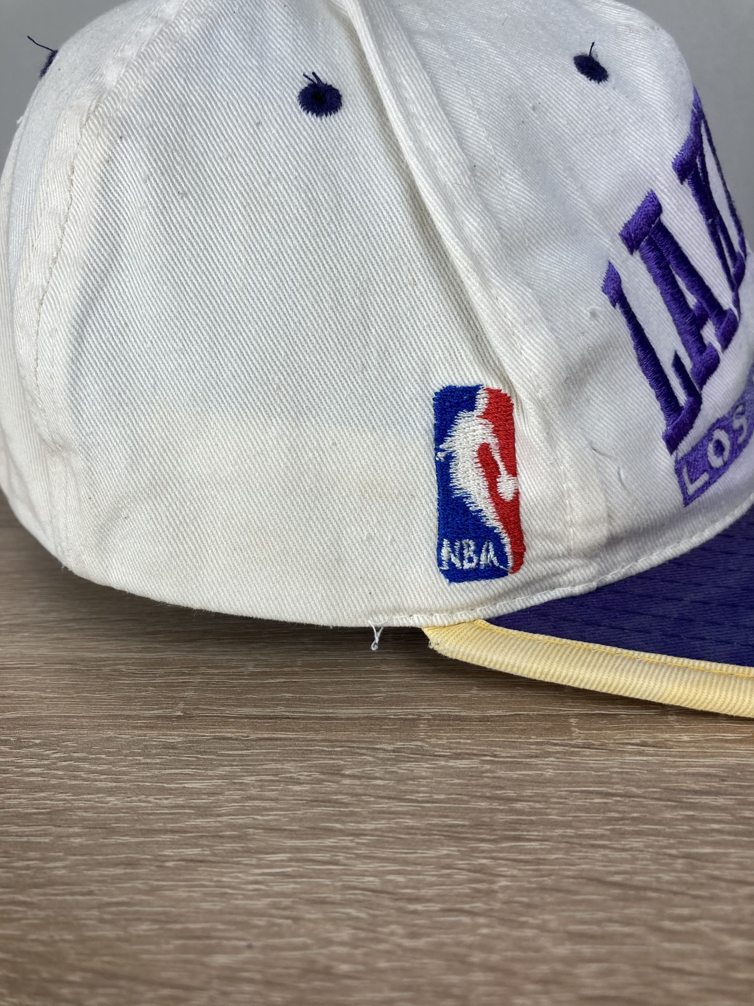 NBA Vintage 1980s LA Lakers Embroidered Logo Baseball Hat Size ONE SIZE - 4 Thumbnail
