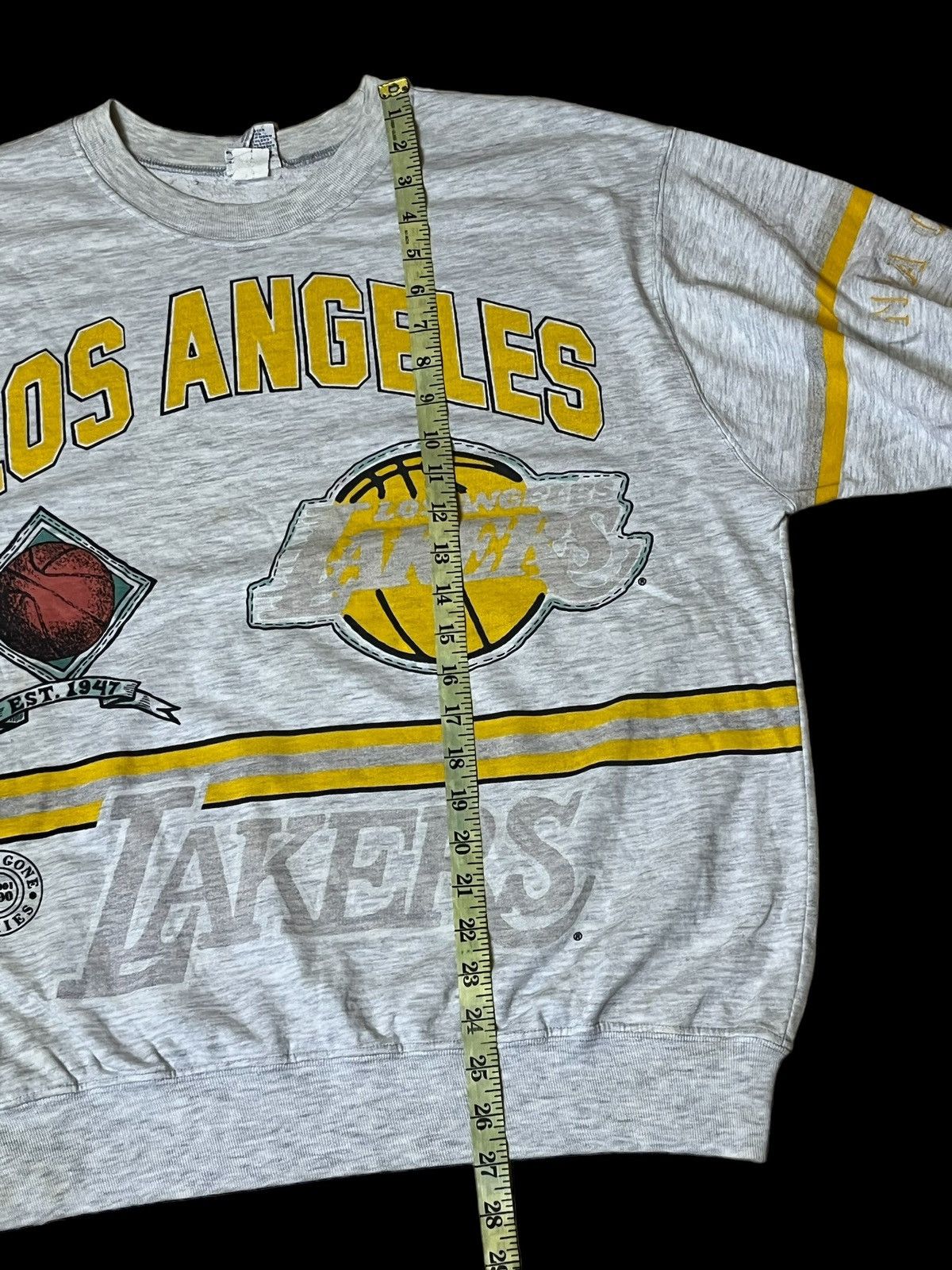 NBA VINTAGE 90s LOS ANGELES LAKERS LONG GONE FADED SWEATSHIRT Size US XL / EU 56 / 4 - 11 Thumbnail