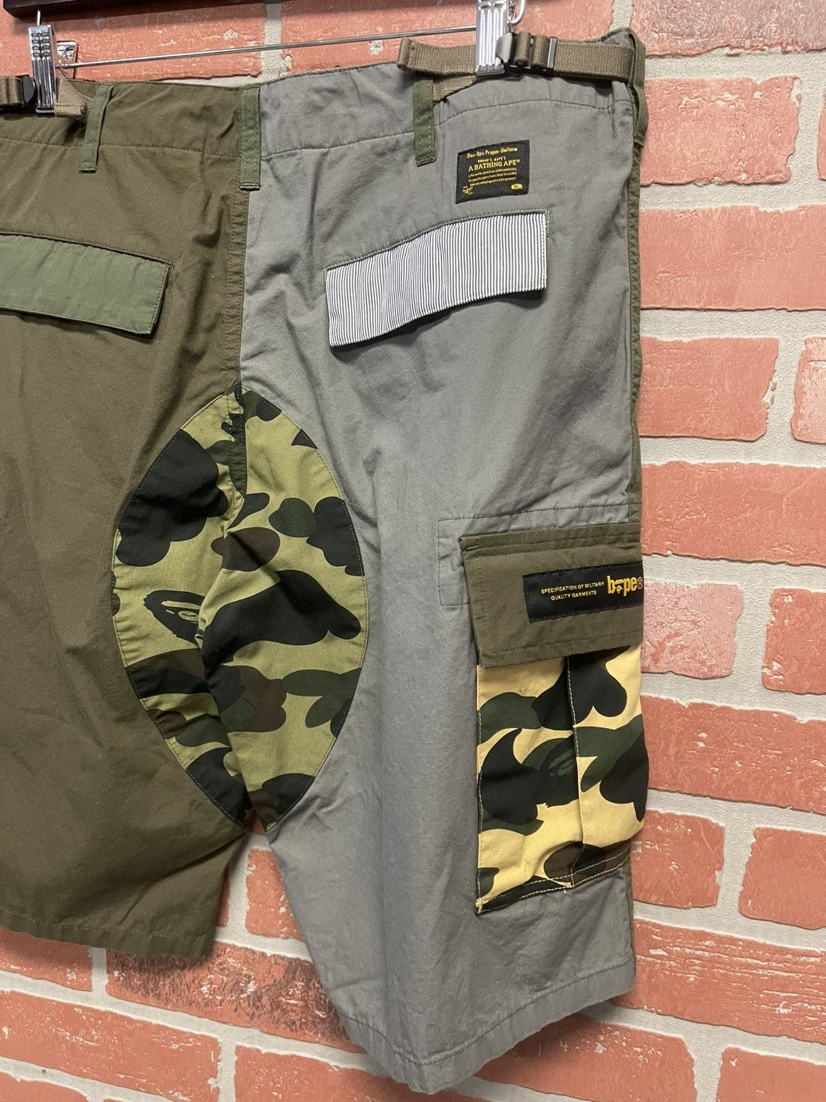 Bape Size S - BAPE Crazy Pattern 6 Panel Pocket Wide Fit Shorts Size US 30 / EU 46 - 8 Thumbnail