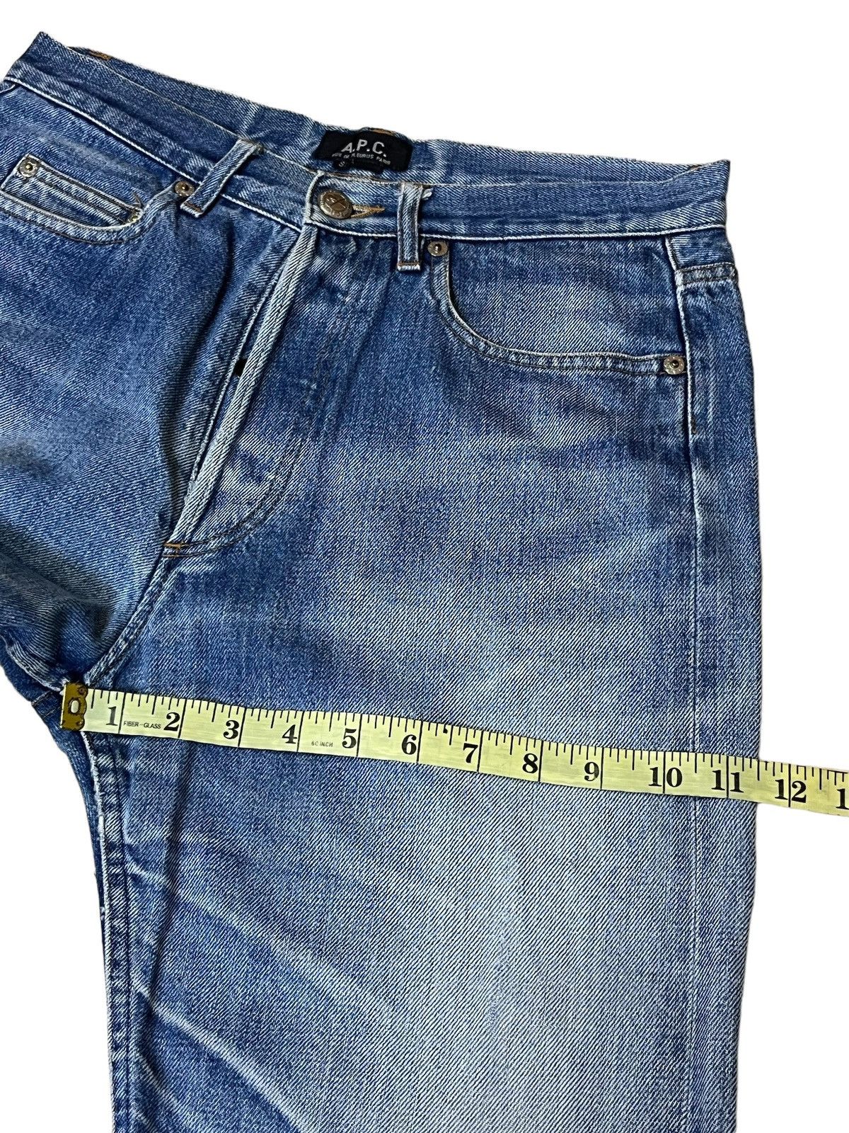 A.P.C. RIP🔥A.P.C RUE DE FLEURUS DISTRESSED SELVEDGE JEANS Size US 29 - 18 Thumbnail