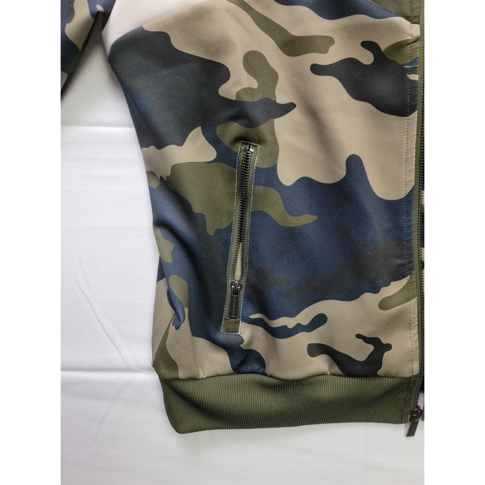 Sean John Sean John Camo Track Suit Coat Zippered Jacket Large Size US L / EU 52-54 / 3 - 4 Thumbnail