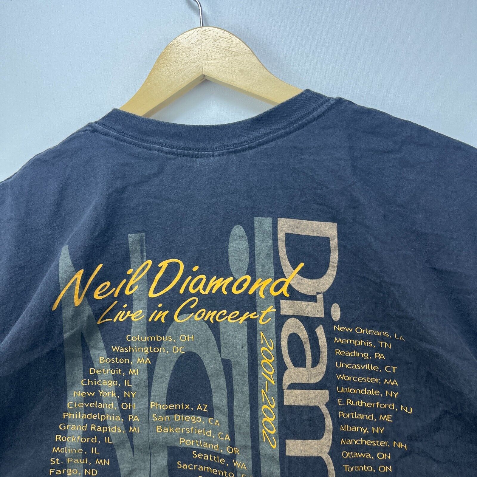 Vintage Vintage Neil Diamond Band Tour T Shirt XL Size US XL / EU 56 / 4 - 8 Thumbnail