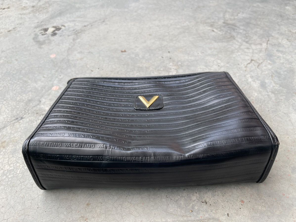 Valentino Valentino Leather Clutch Bag Monogram Size ONE SIZE - 10 Thumbnail