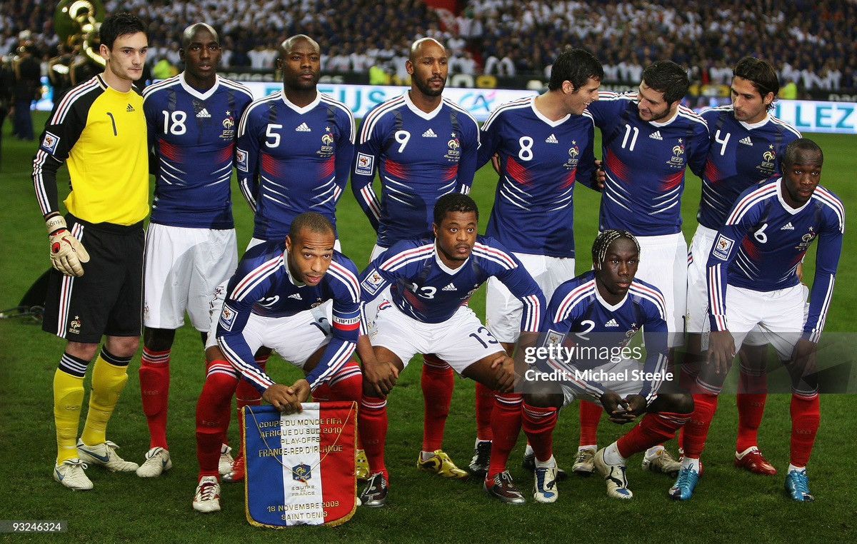 Adidas × Vintage 2010 2012 France Match Long Issue Adidas Home Soccer Jersey Size US L / EU 52-54 / 3 - 2 Thumbnail