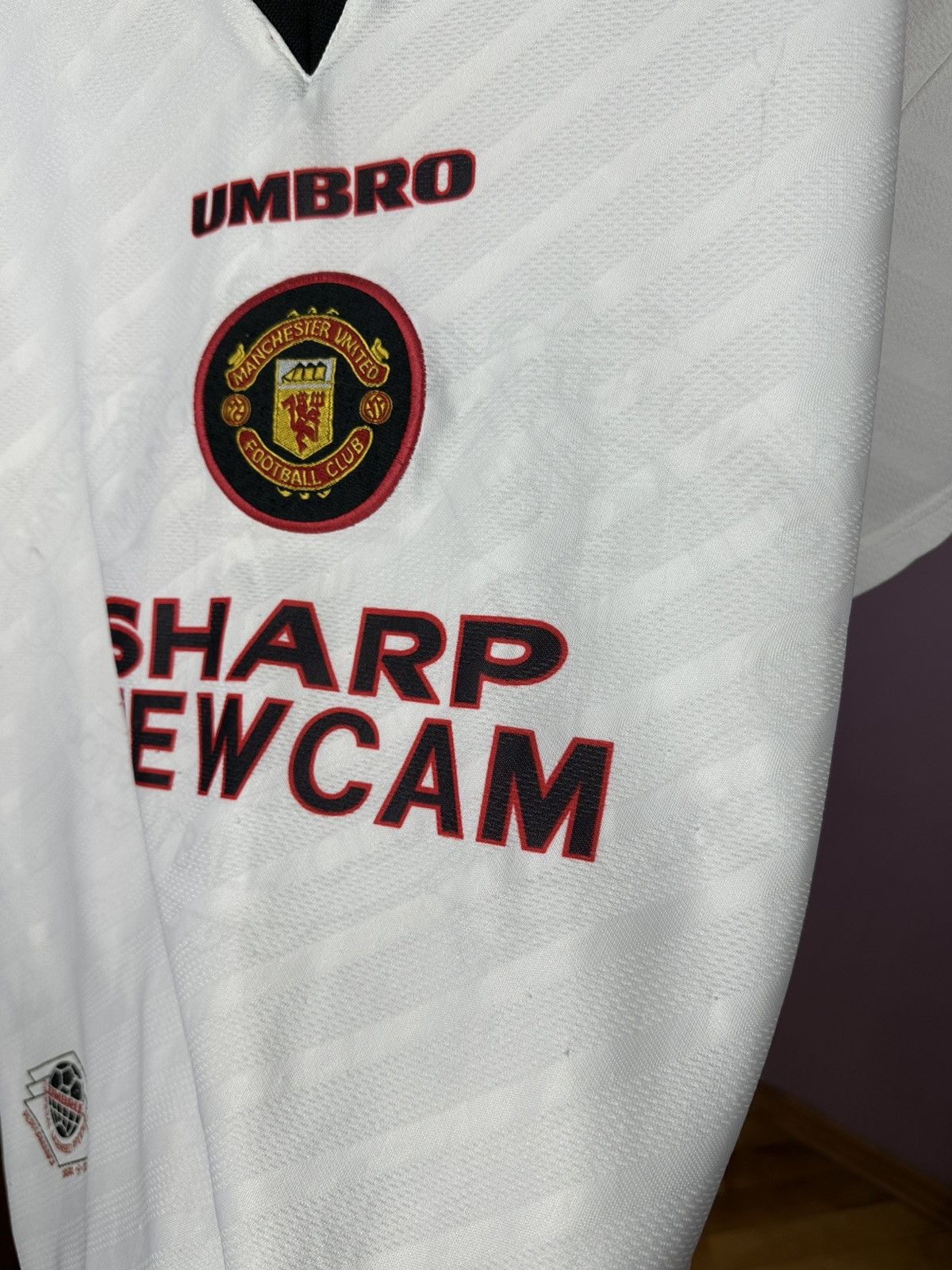 Umbro Manchester United FC Umbro Vintage 1996/1997 Sharp Jersey Size US S / EU 44-46 / 1 - 12 Thumbnail