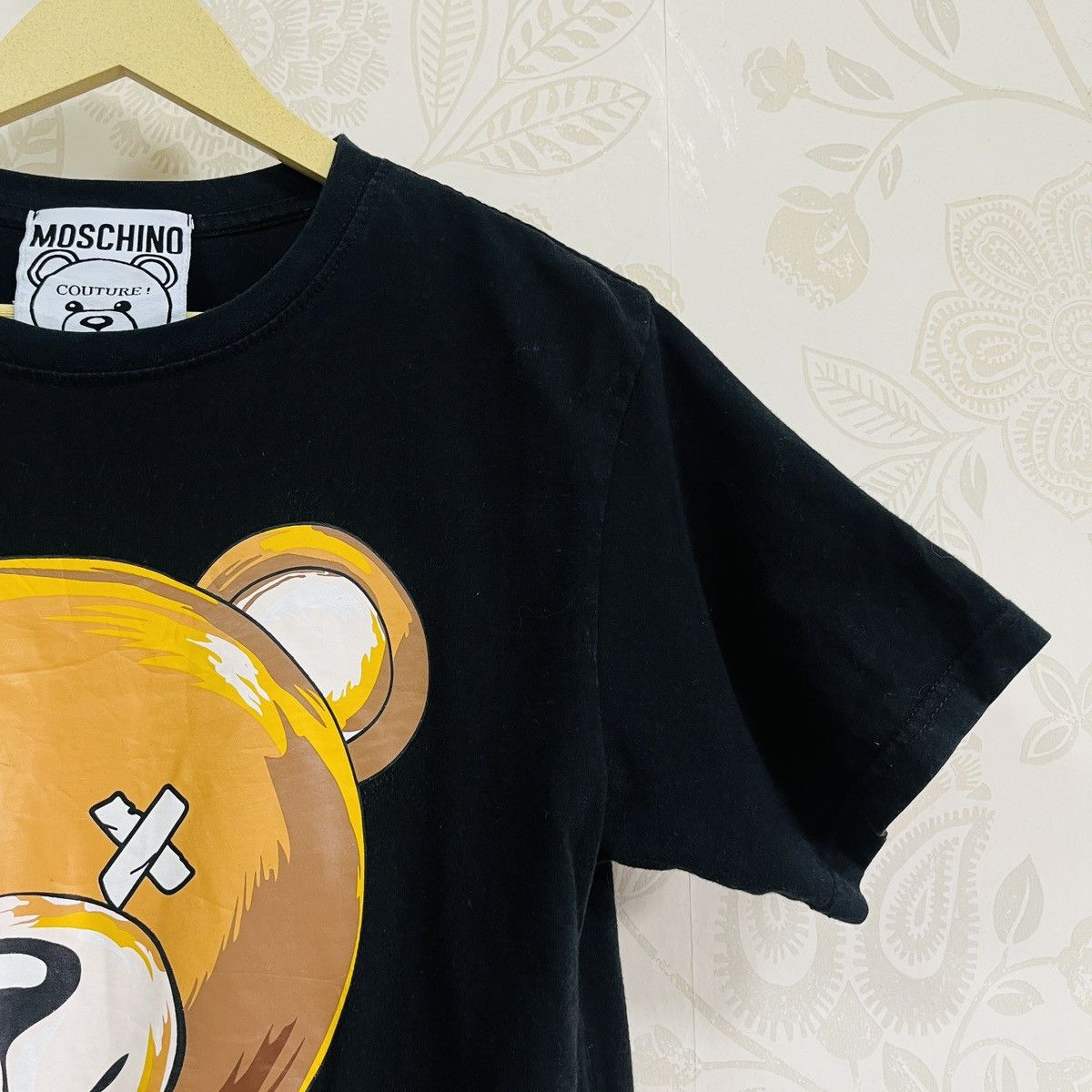 Moschino Moschino Couture Golden Bear Love TShirt Size M Size US M / EU 48-50 / 2 - 6 Thumbnail