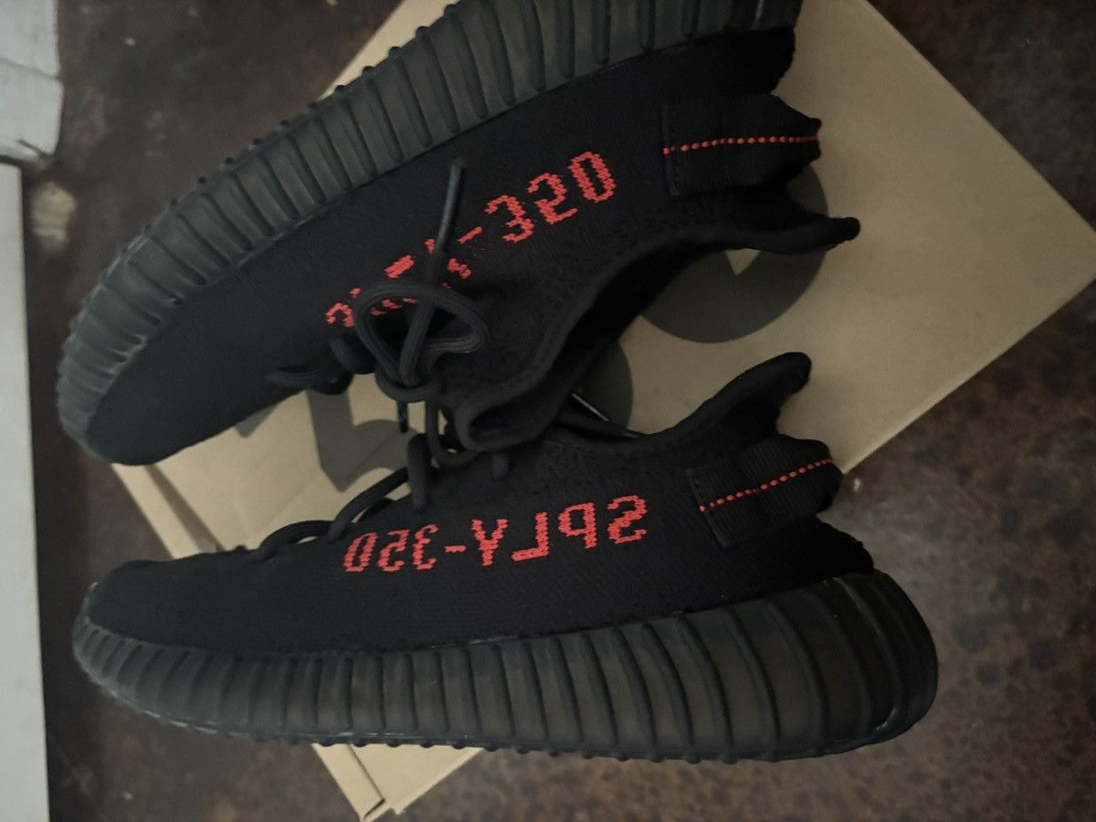 Yeezy Yeezy 350 v2 bred Size US 9 / EU 42 - 2 Thumbnail
