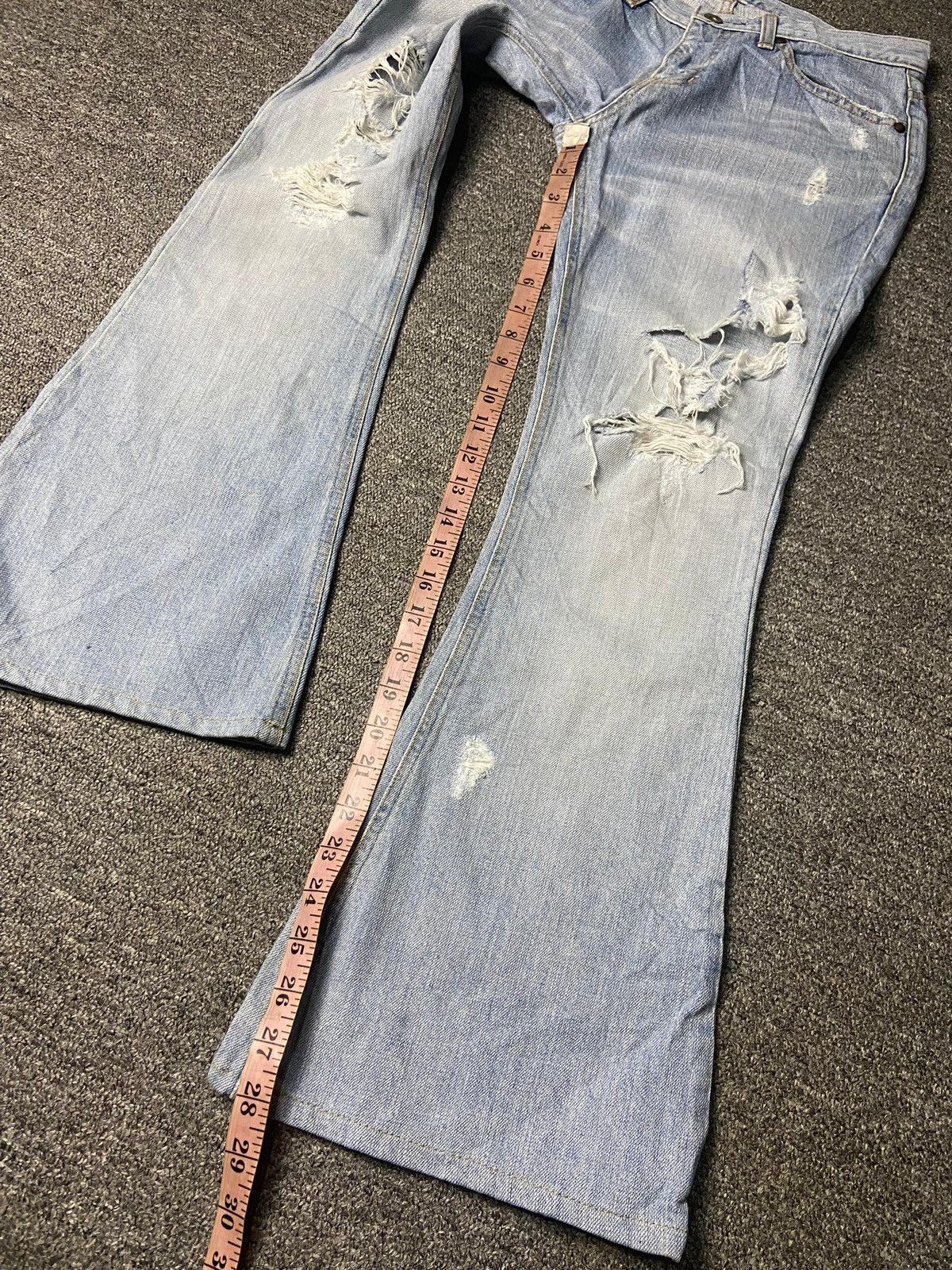 Japanese Brand ET BOITE Brand Flare Ripped Denim Jeans (141) Size 28" / US 6 / IT 42 - 9 Thumbnail