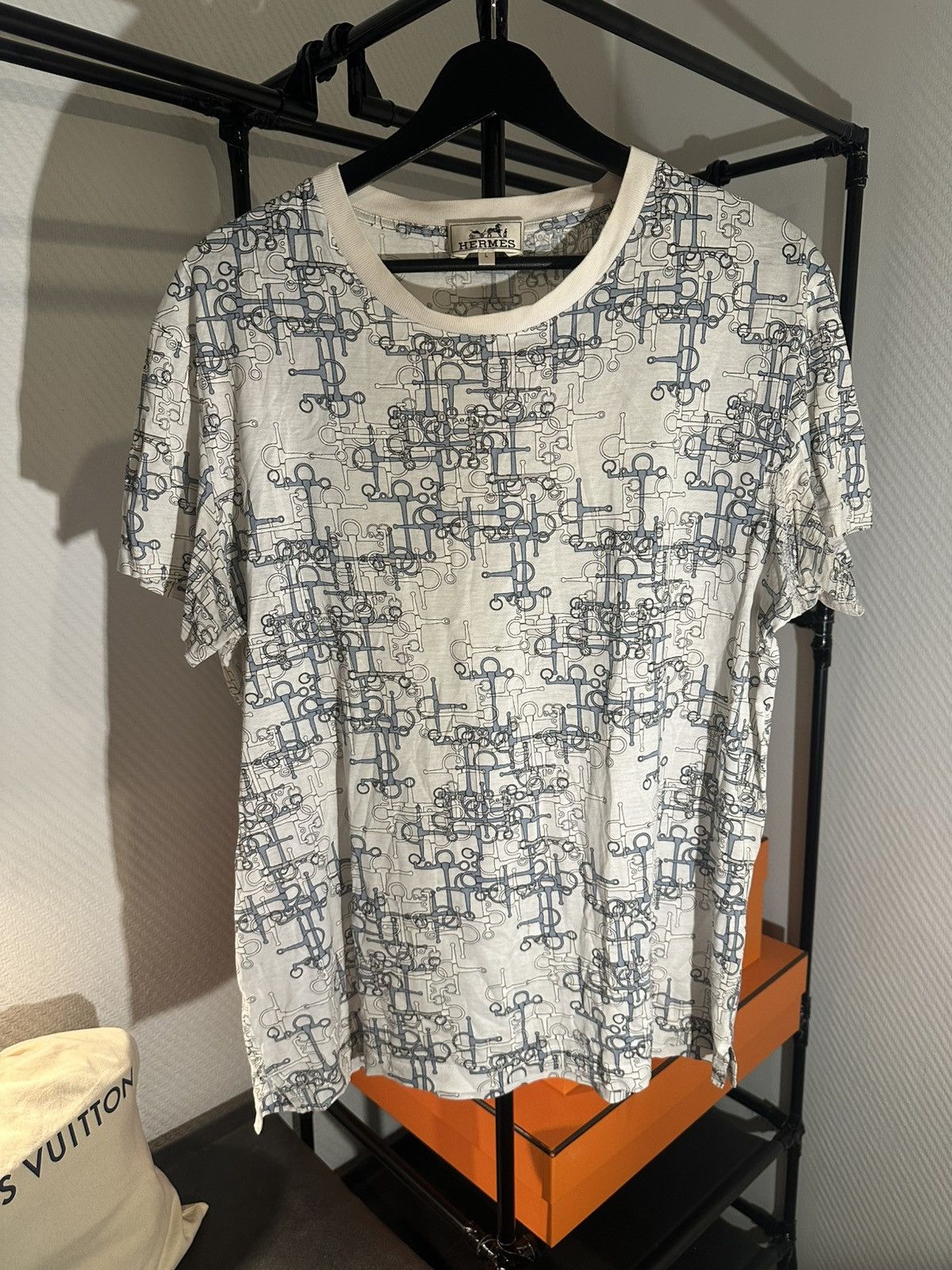 Hermès Horsebit Print T-Shirt L Italy — Damaged and Repaired