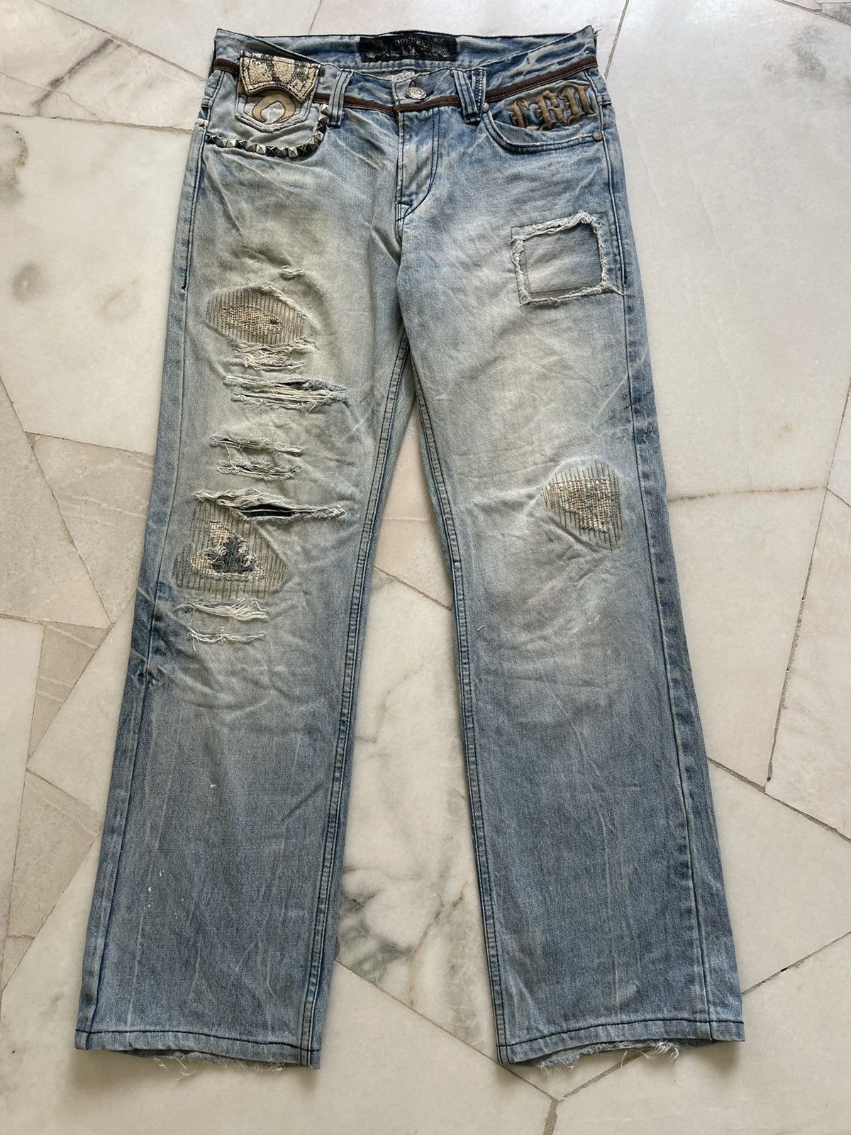 Japanese Brand Vintage Red Pepper Thrashed&Repaired Jeans Size US 32 / EU 48 - 2 Thumbnail