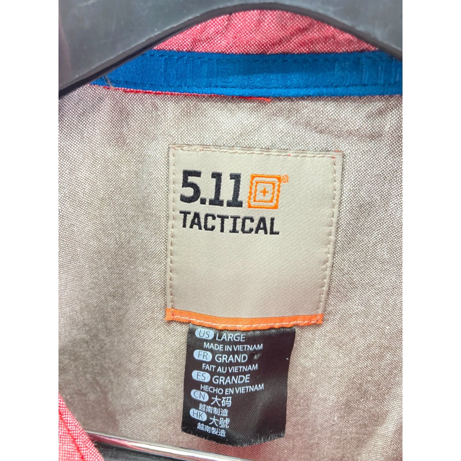 Vintage 5.11 Tactical Shirt Mens L Pink Pearl Snap Front Short Sleeve Pocket Logo Modern Mens L Pink Pearl Snap Front Short Sleeve Pocket Logo Modern Size US L / EU 52-54 / 3 - 7 Thumbnail