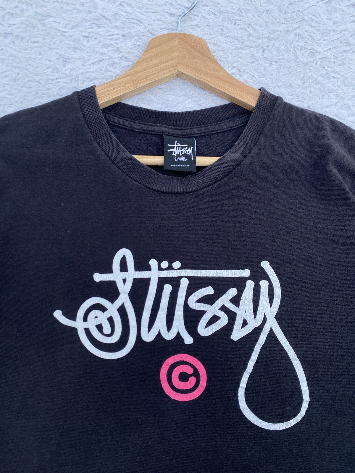 Stussy Rare Stussy Cursive Basic Logo Spellout Tshirt Size US S / EU 44-46 / 1 - 6 Thumbnail