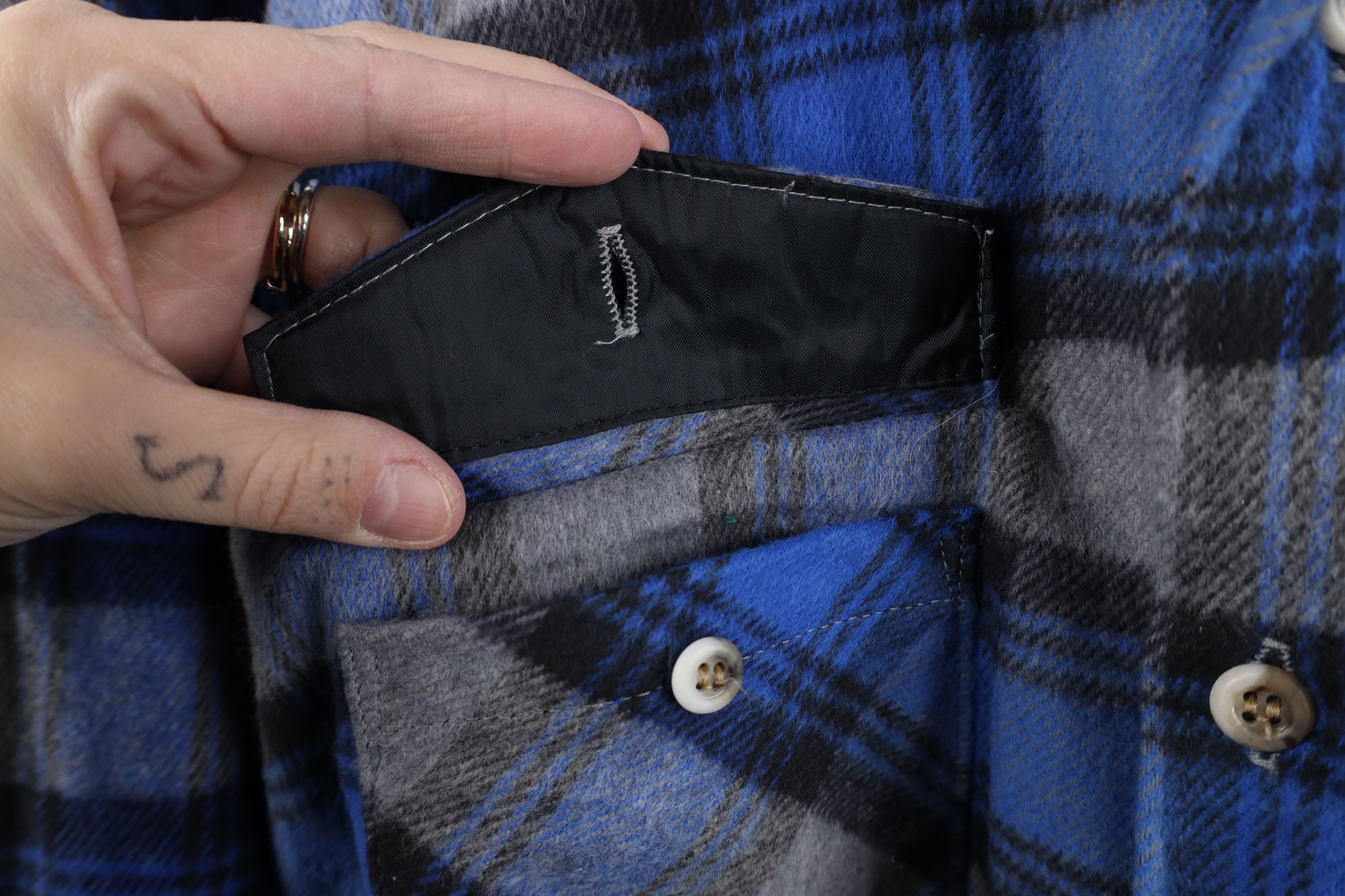 Vintage Deadstock Vintage 90s Streetwear Button Shirt Plaid USA Size US XL / EU 56 / 4 - 5 Thumbnail