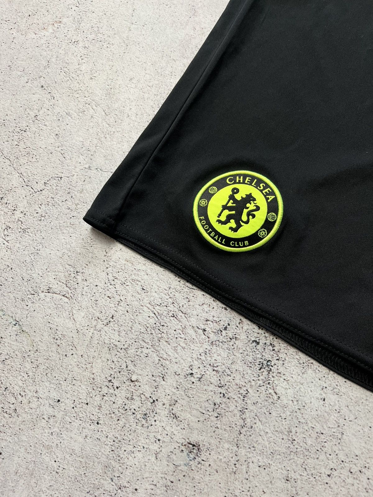Adidas × Chelsea Soccer ADIDAS FC CHELSEA LONDON 2016 AWAY FOOTBALL SHORTS SOCCER Size US 30 / EU 46 - 2 Thumbnail