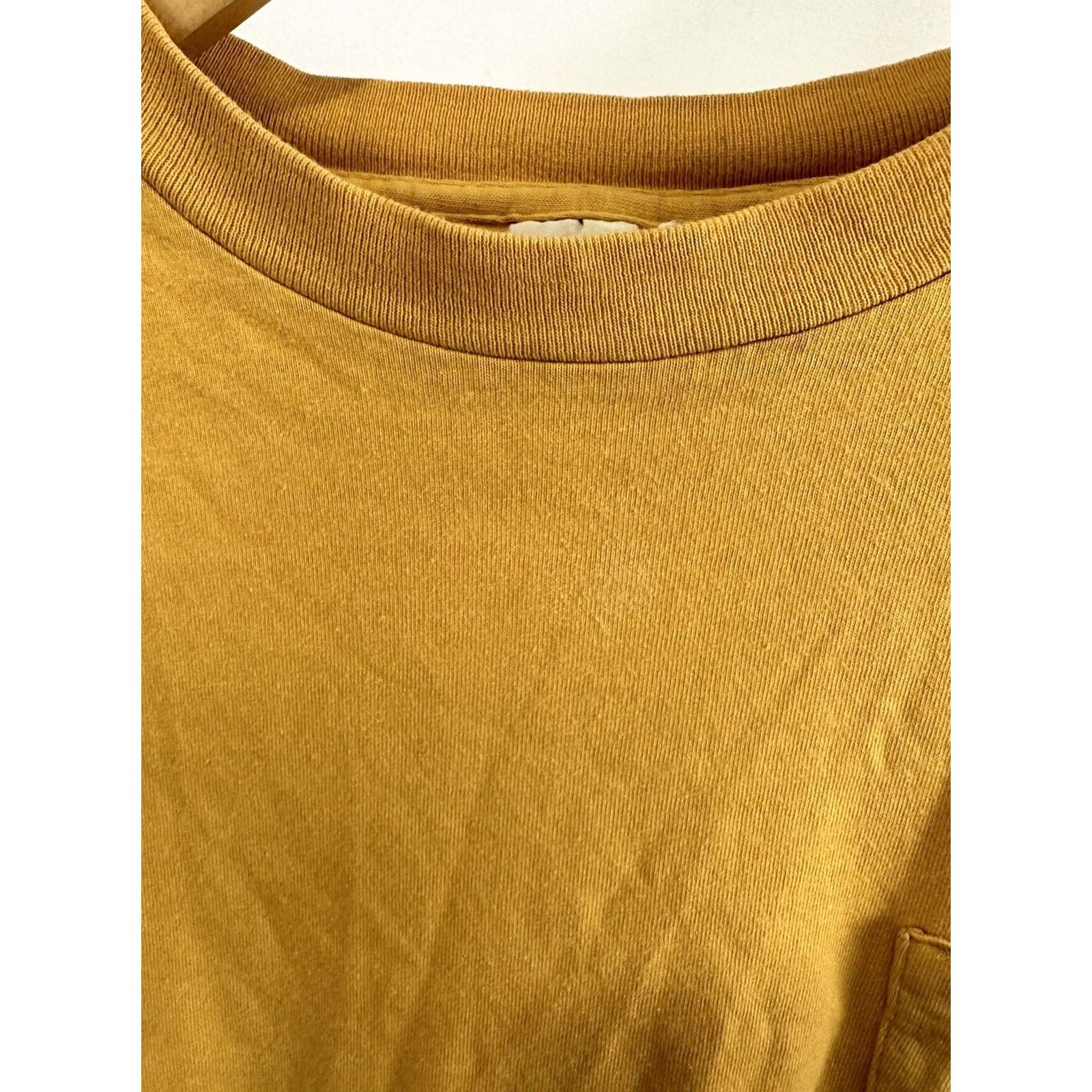 Banana Republic VTG Banana Republic Safari Mustard Selvedge Pocket Oversized T-Shirt S Men's Yellow 80s 90s N/A Size US S / EU 44-46 / 1 - 7 Thumbnail