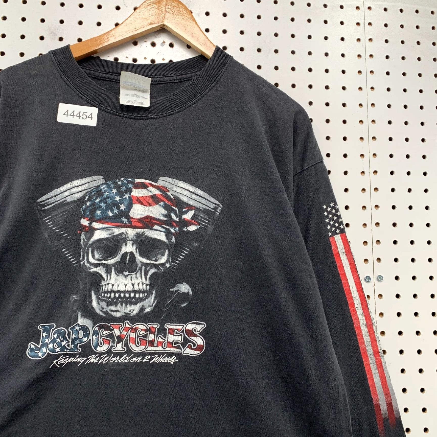 Gildan VINTAGE J&P Cycles Skull USA Flag T Shirt Mens XL Black Long Sleeve Crew Neck Cotton T-Shirt Mens XL Skull USA Flag 90s Motorcycle Graphic Size US XL / EU 56 / 4 - 7 Thumbnail