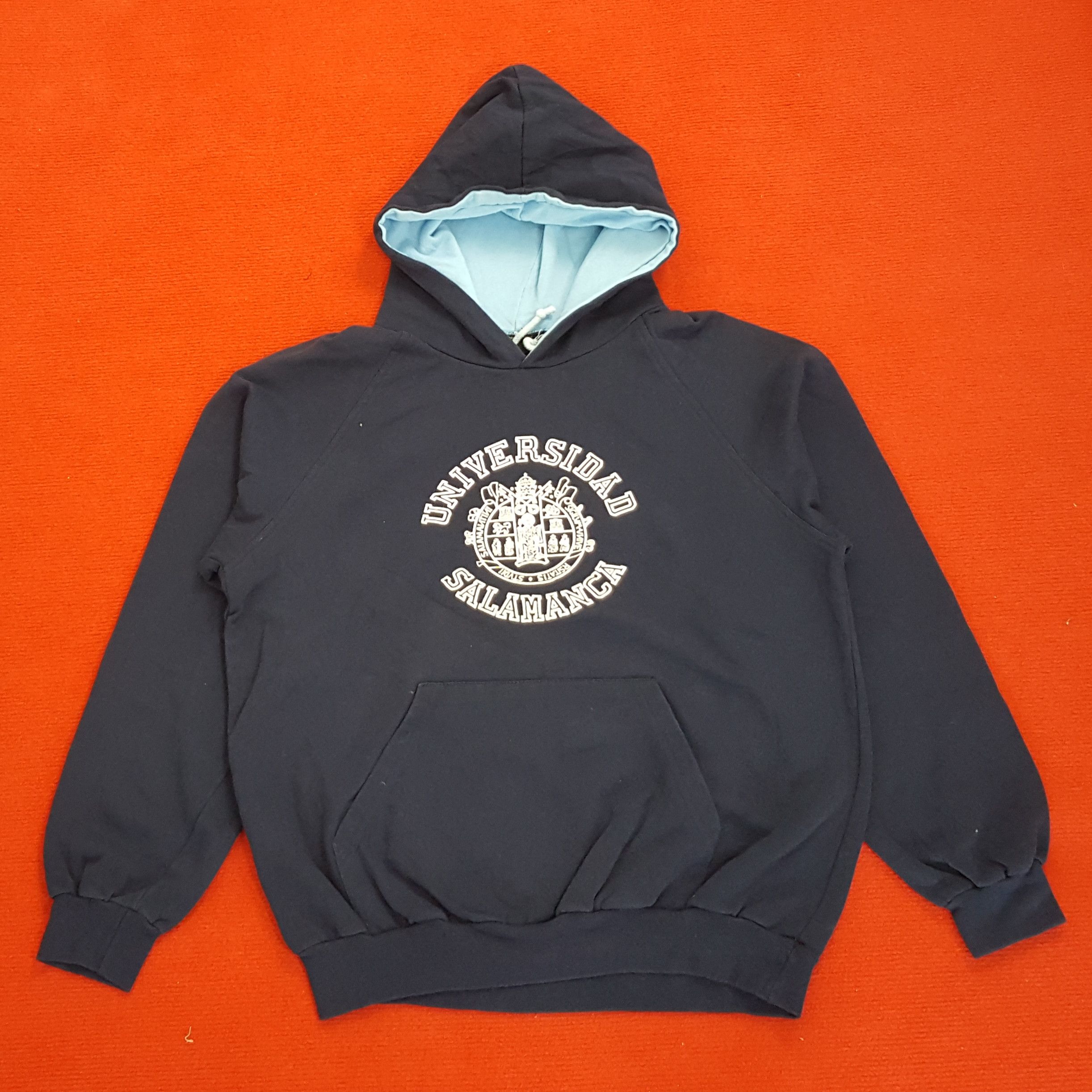 Universidad Salamanca Center Design Hoodies