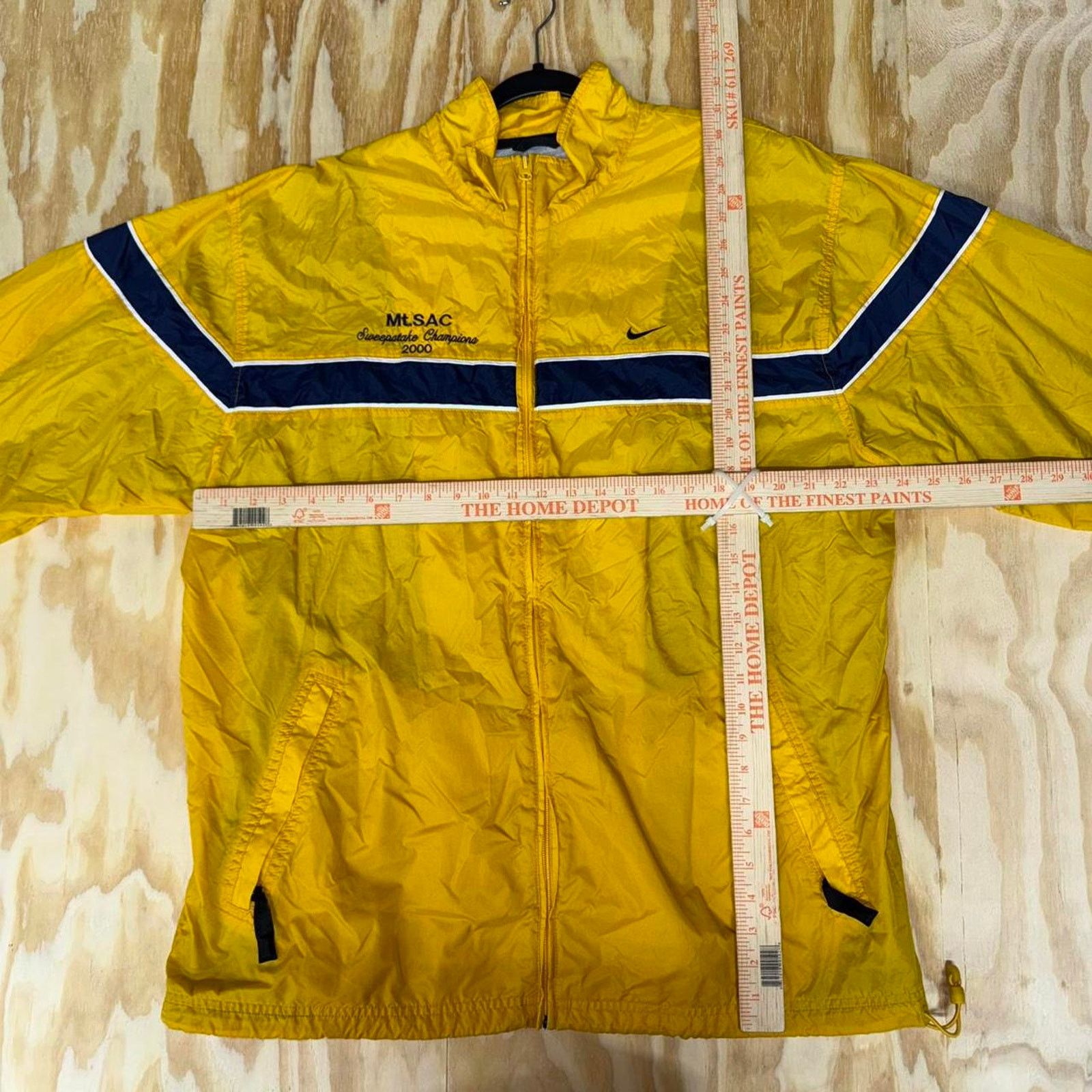 Nike Vintage y2k nike 2000s embroidered mt.sac windbreaker jacket Size US L / EU 52-54 / 3 - 3 Thumbnail