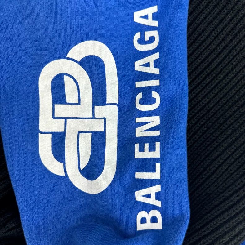 Balenciaga Balenciaga Contrast Color Buckle Logo Printed Knit Sweater Size US XS / EU 42 / 0 - 3 Thumbnail
