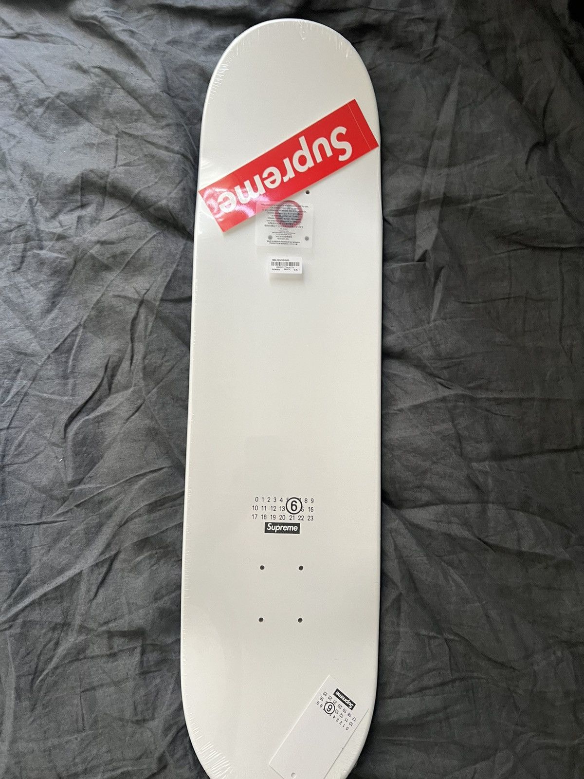 スケートボード mm6 supreme skateboard Supreme MM6 Maison Margiela Skateboard スケートボード
