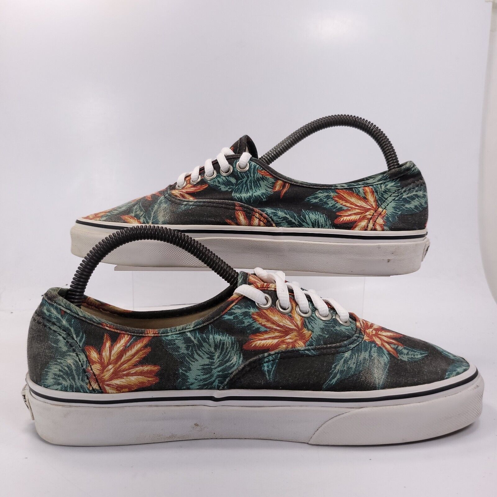 Vans Vans Off the Wall Shoe Womens Size 9 Mens 7.5 TB4R Black Size US 9 / IT 39 - 6 Thumbnail