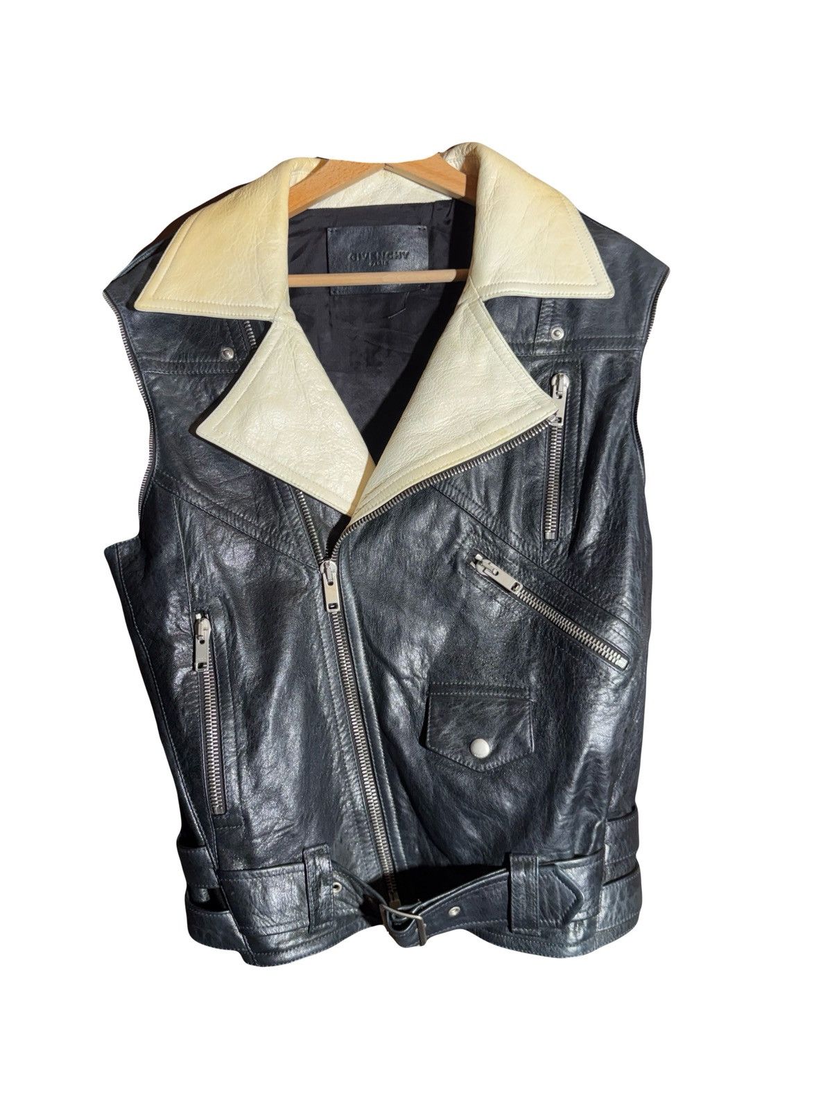 Givenchy givenchy ss18 runway sleeveless leather biker jacket Size US S / EU 44-46 / 1 - 10 Thumbnail