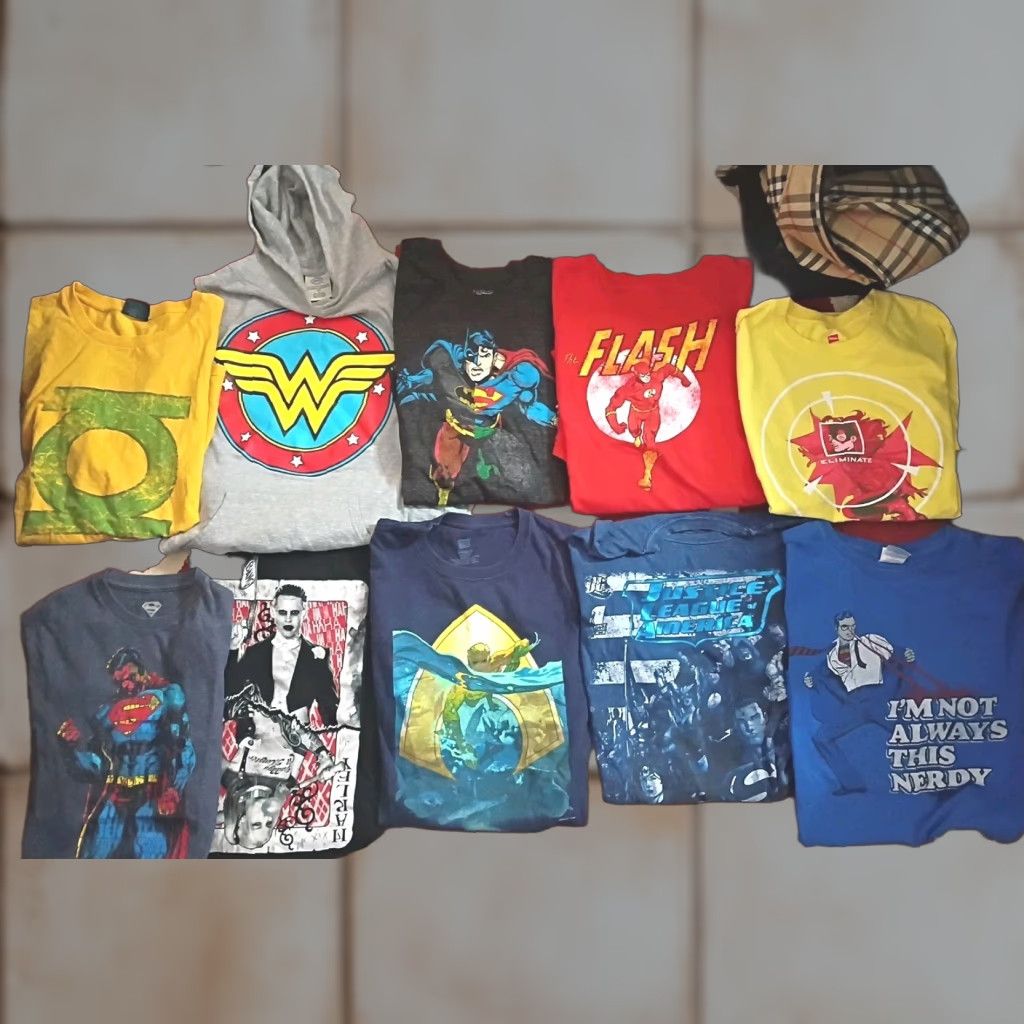DC Comics Vintage DC Comics T-shirt Lot 10 Tees Superman Joker Flash Rare Finds - DC Comics Shirt Men XL Blue/Jacket? Size US XL / EU 56 / 4 - 1 Thumbnail