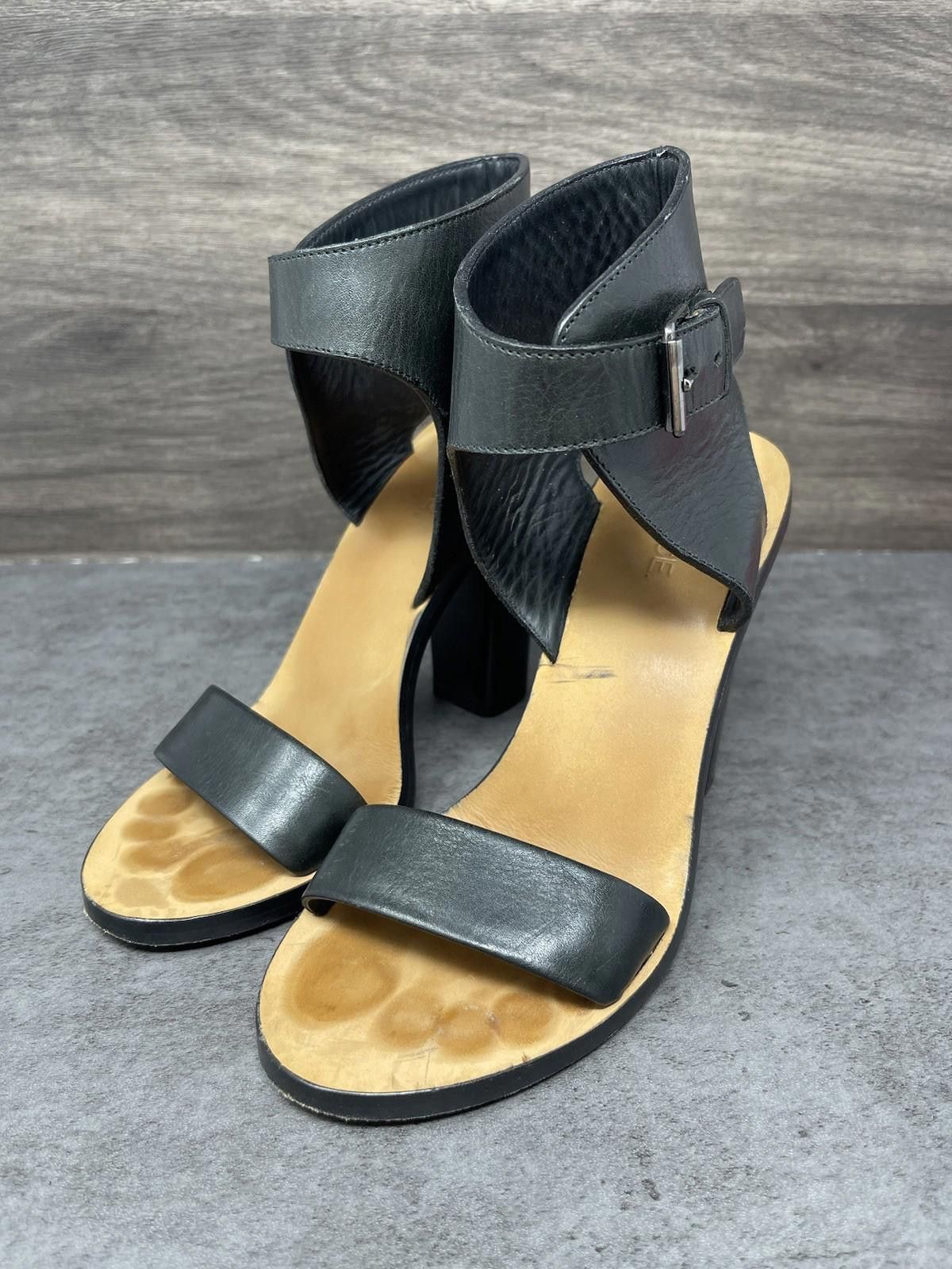 Vince Vince Shoes Womens Size 5 Nicole Black Leather Block Heel Size US 5 / IT 35 - 2 Thumbnail