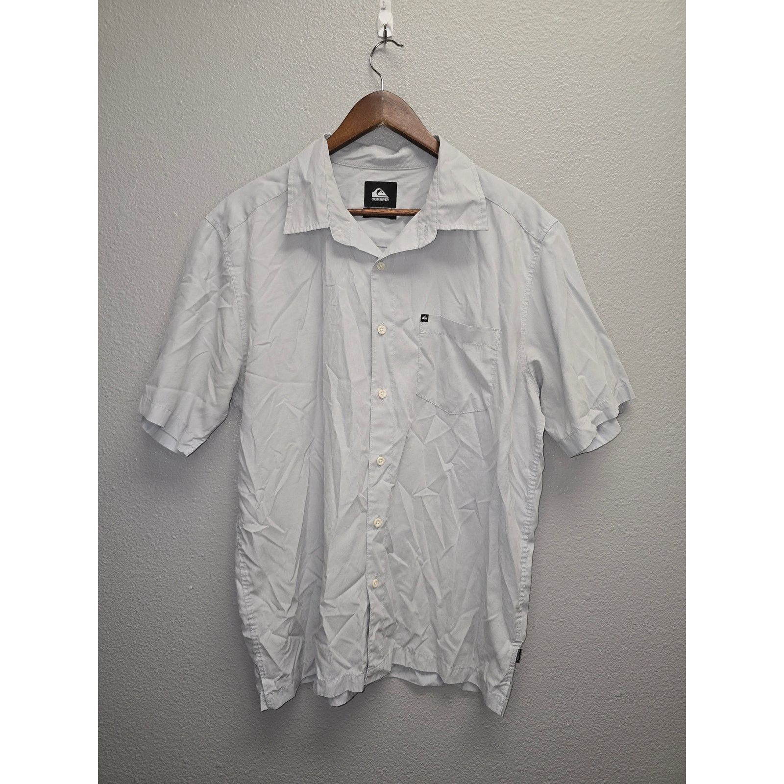 Quiksilver Quiksilver Shirt Casual Surf Wear Gray M Summer Button Up Size US M / EU 48-50 / 2 - 1 Thumbnail